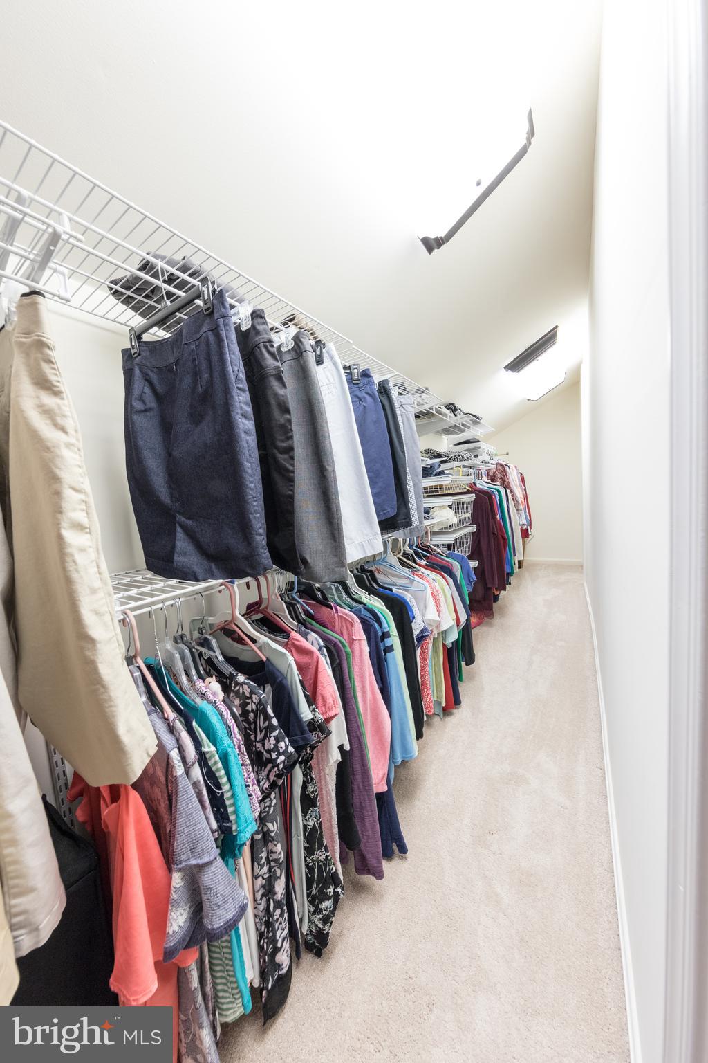 SOUTH RUN OAKS - Residential