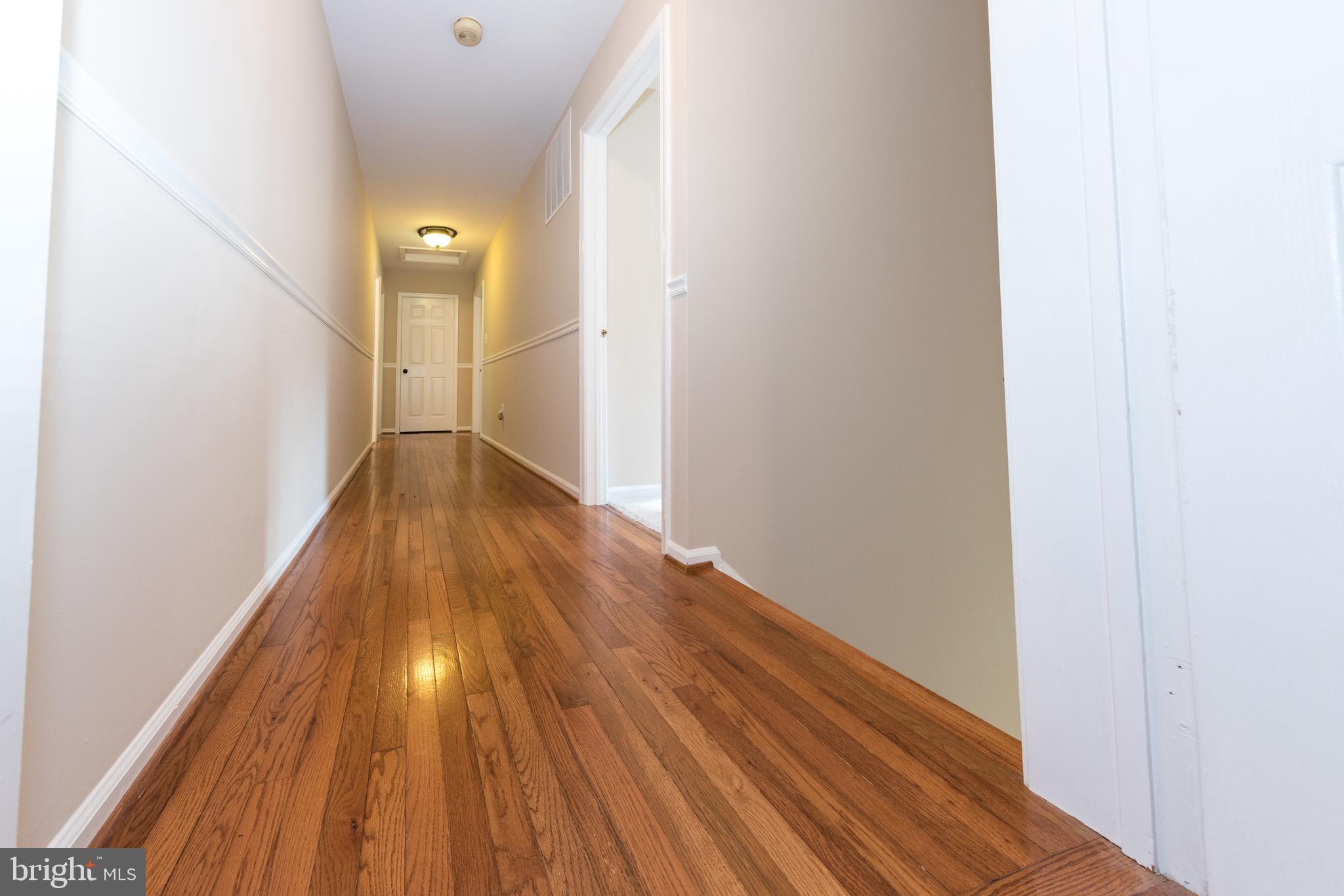 SOUTH RUN OAKS - Residential