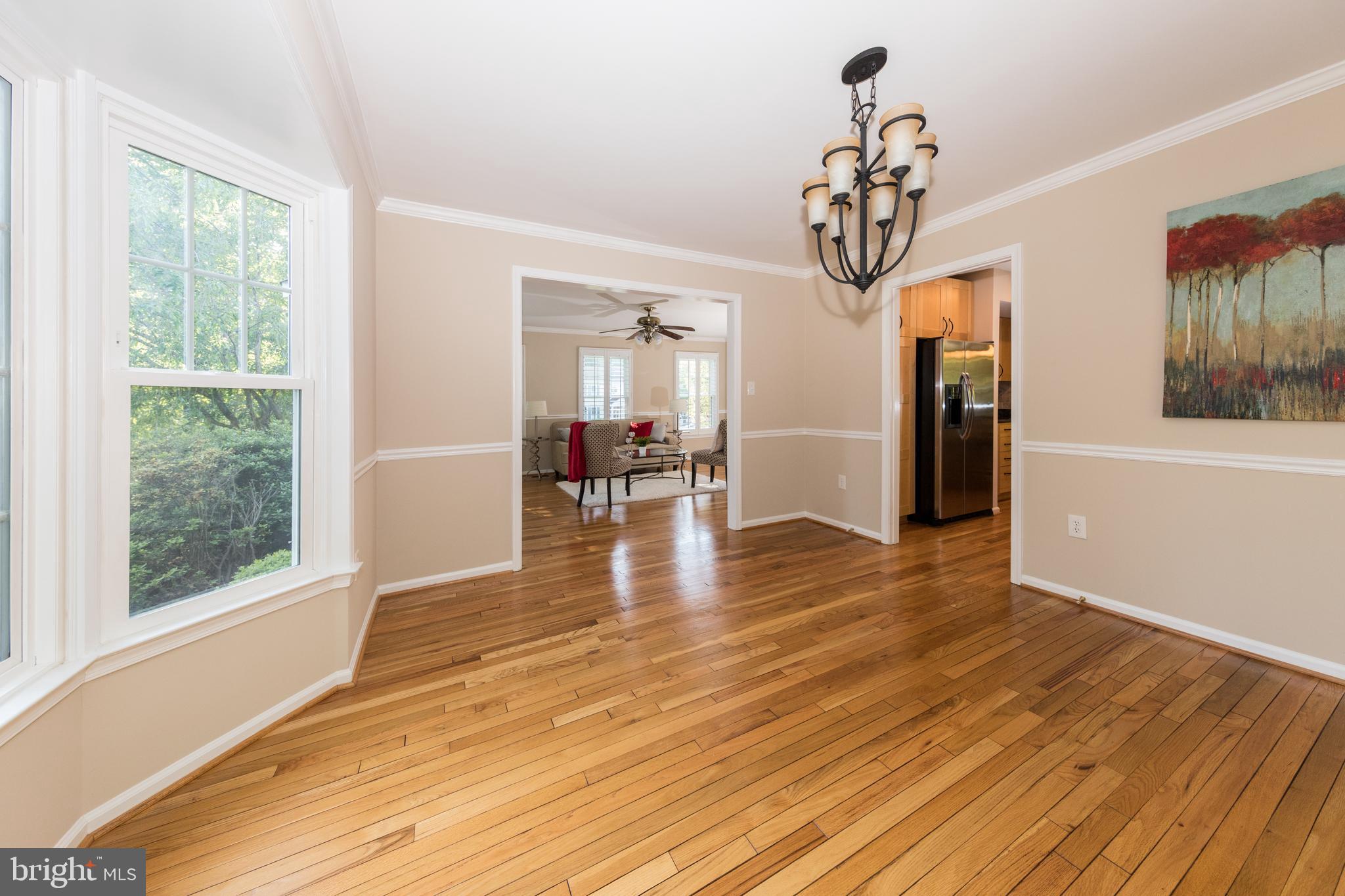 SOUTH RUN OAKS - Residential