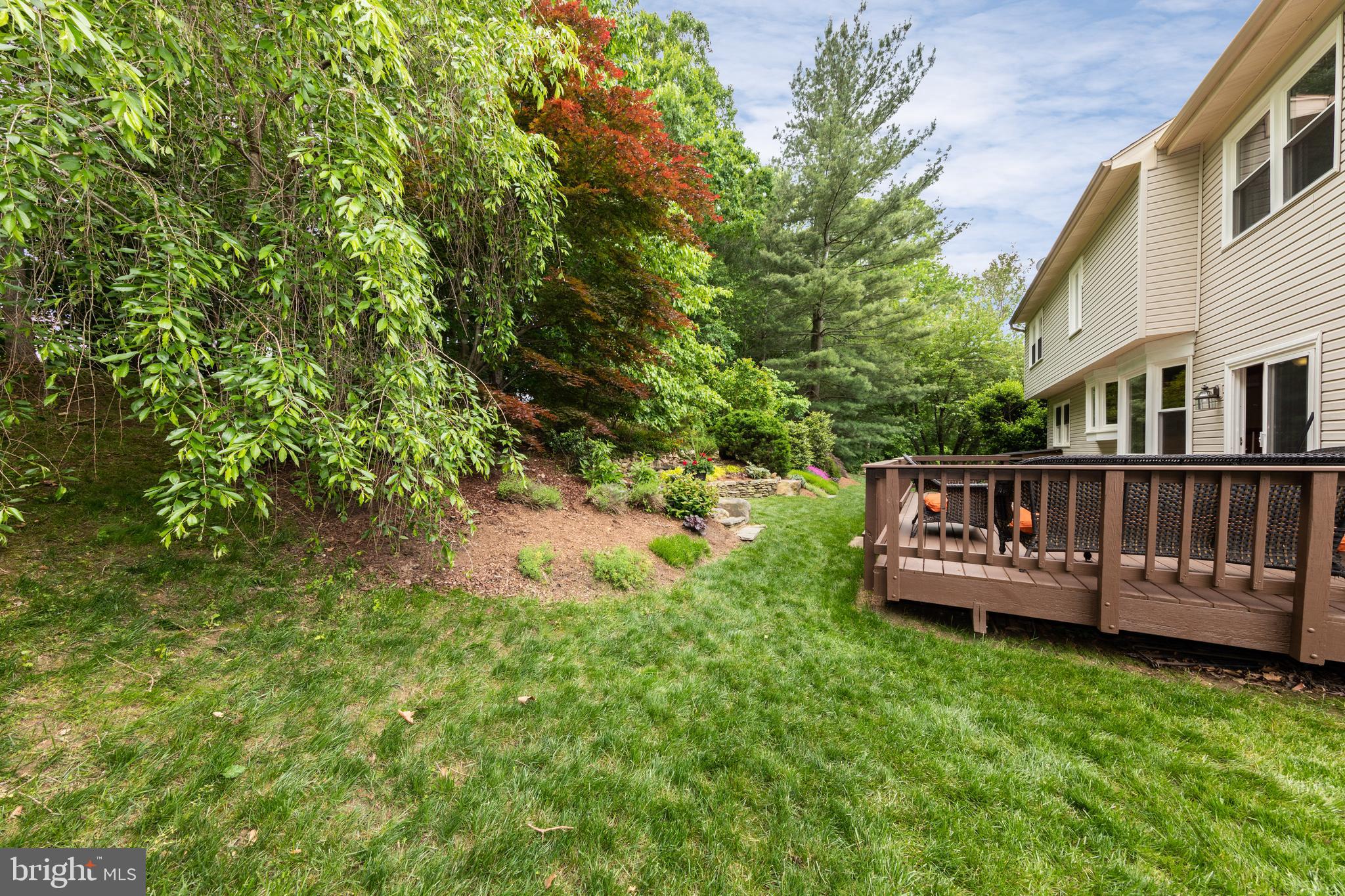 SOUTH RUN OAKS - Residential