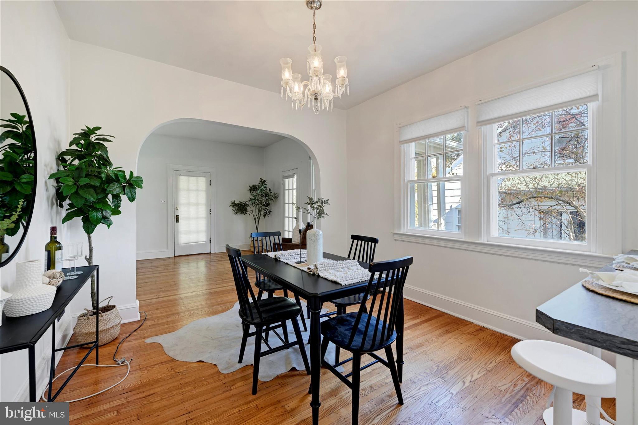 LAKE WALKER - Residential