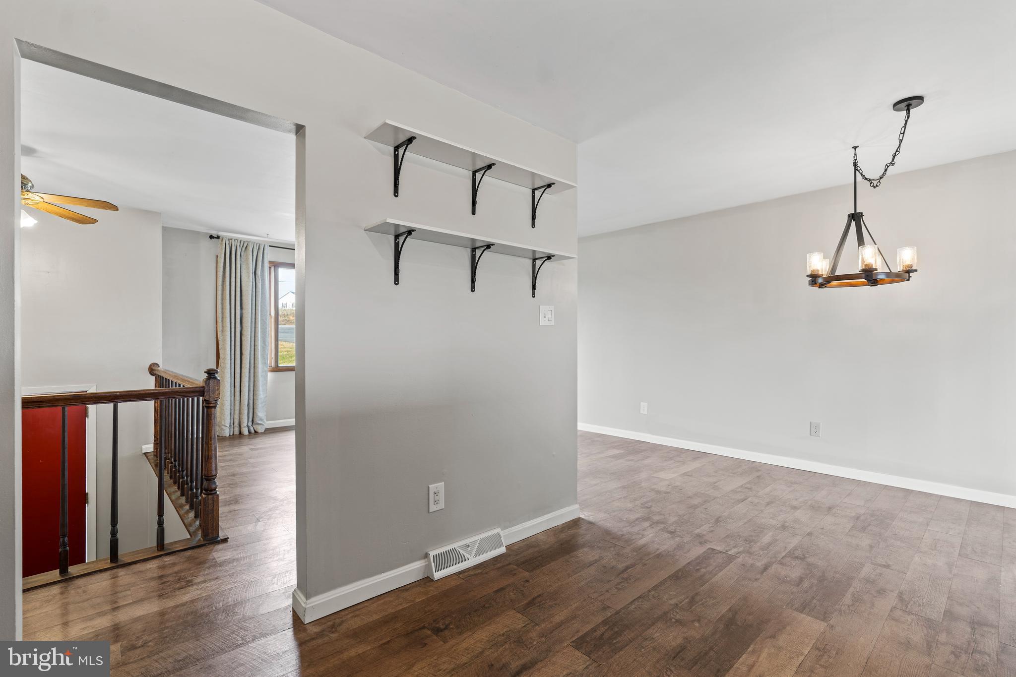 SHARPSBURG - Residential