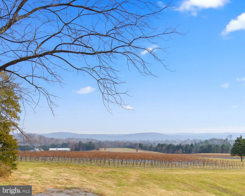 SHARPSBURG - Residential