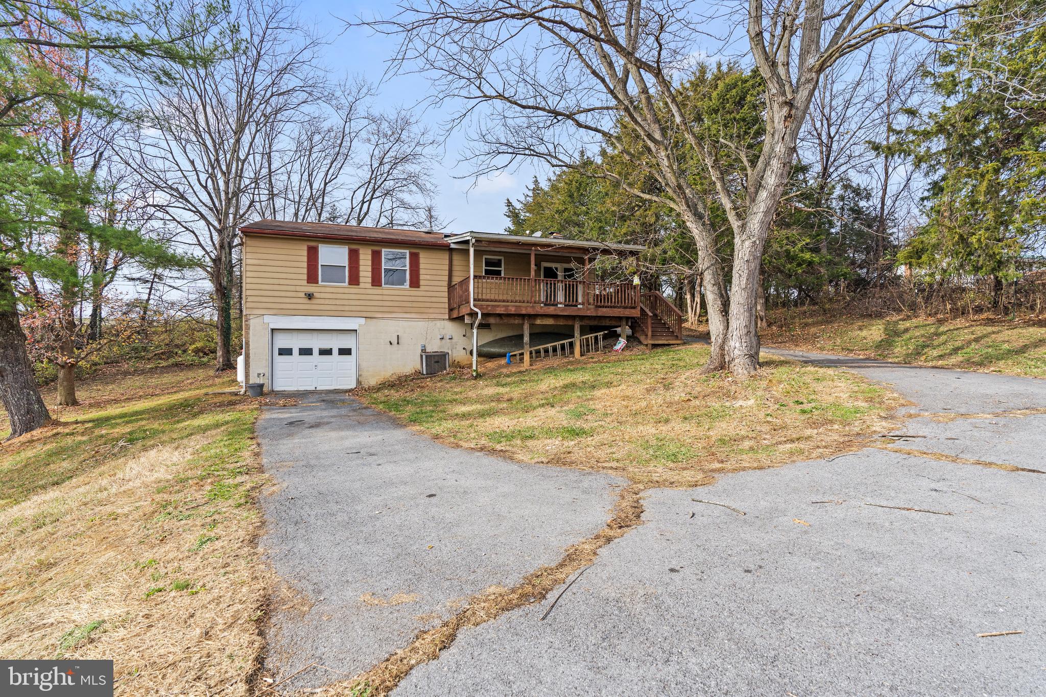 SHARPSBURG - Residential