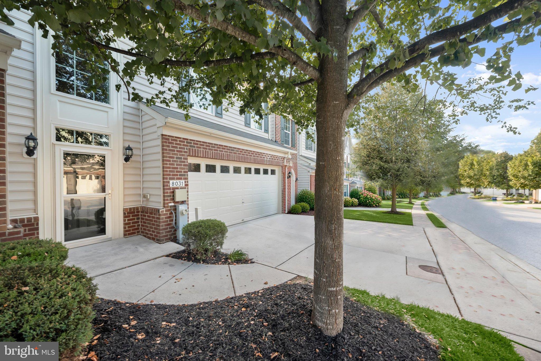 8031 WHITE JASMINE COURT 114