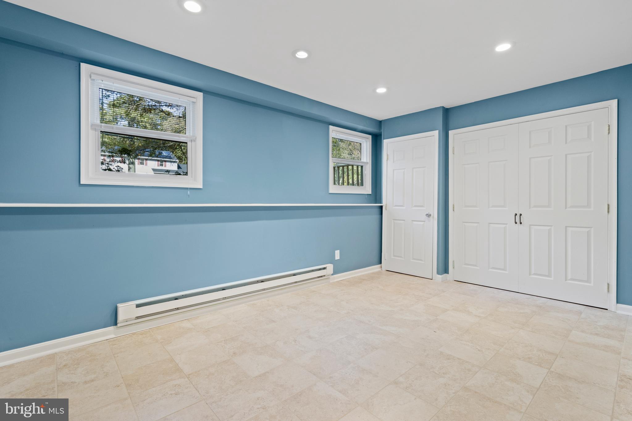 SHORE ACRES - Residential