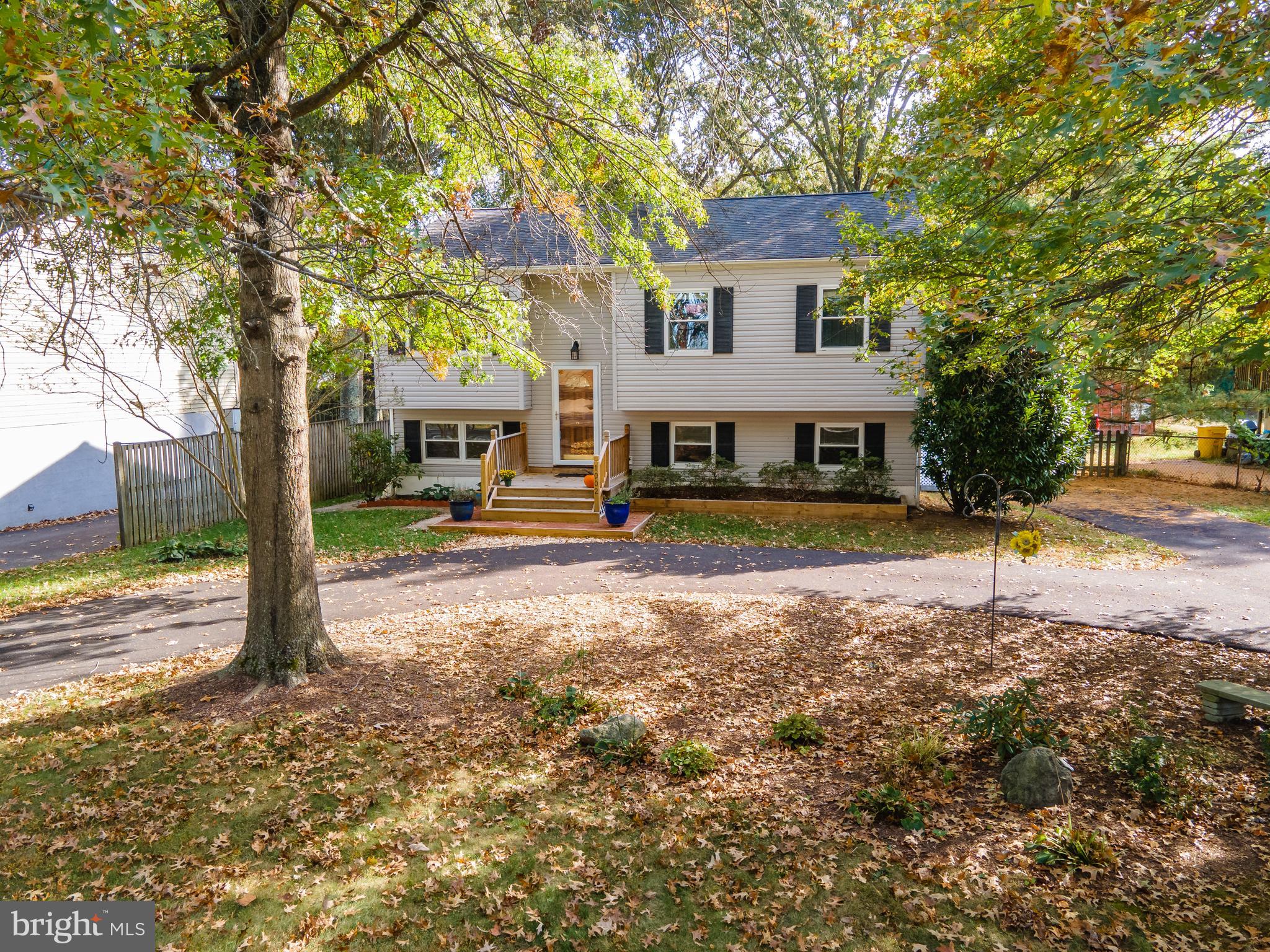 SHORE ACRES - Residential