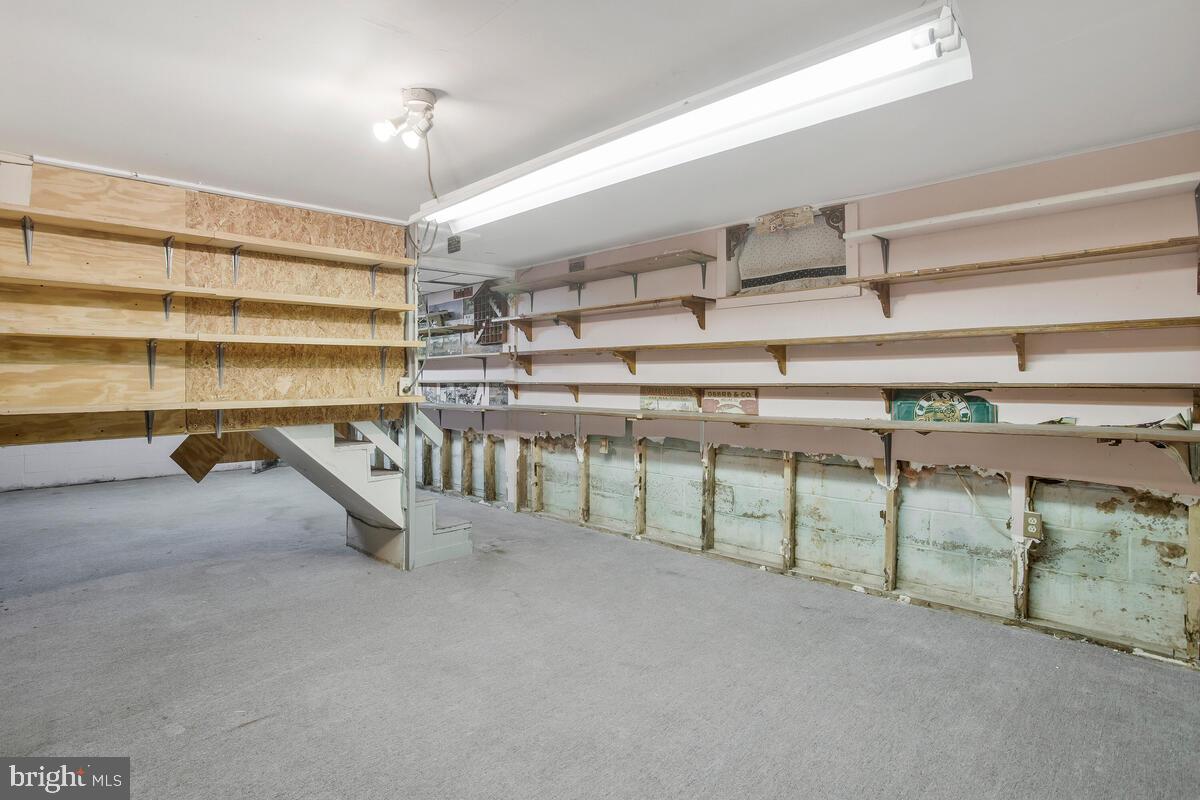 KINGSVILLE - Residential