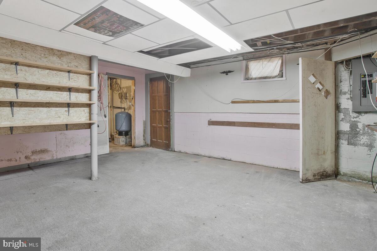 KINGSVILLE - Residential