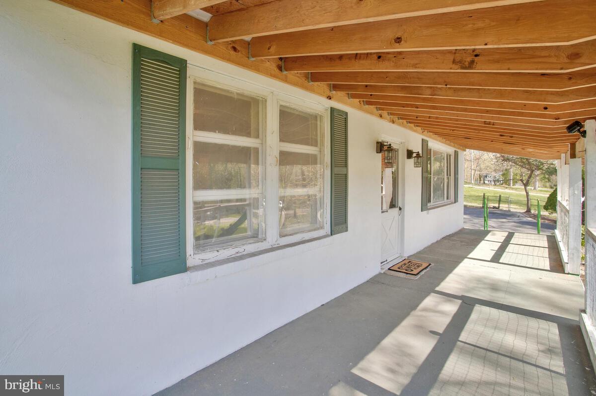 KINGSVILLE - Residential