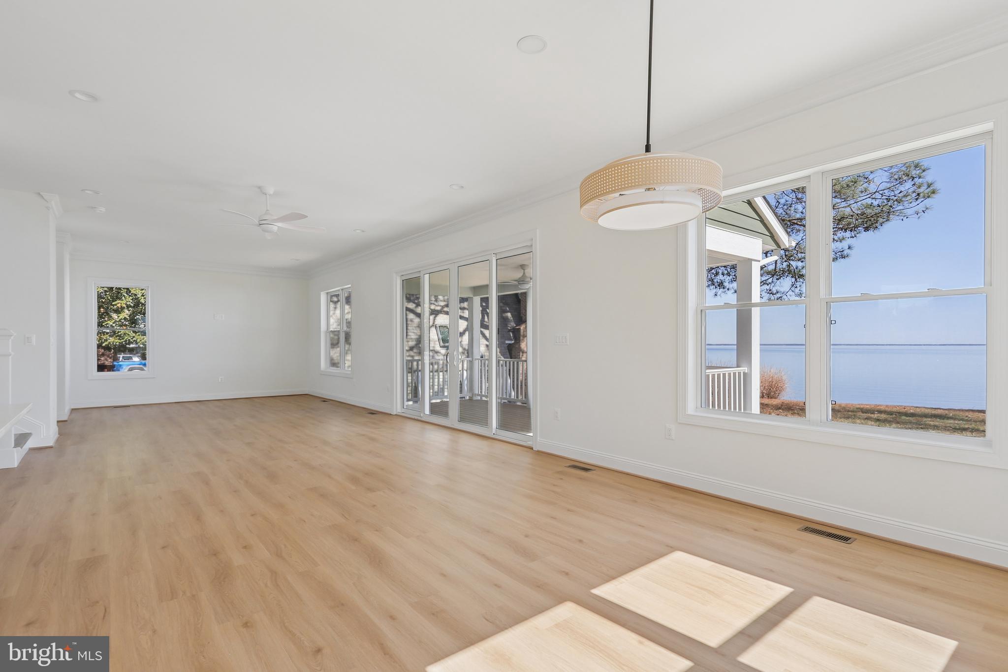 WESTMORELAND SHORES - Residential