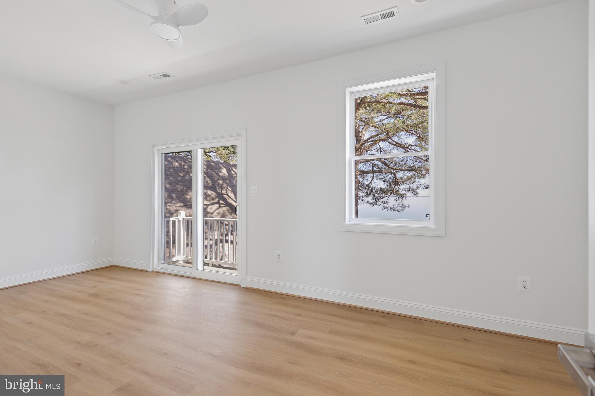 WESTMORELAND SHORES - Residential