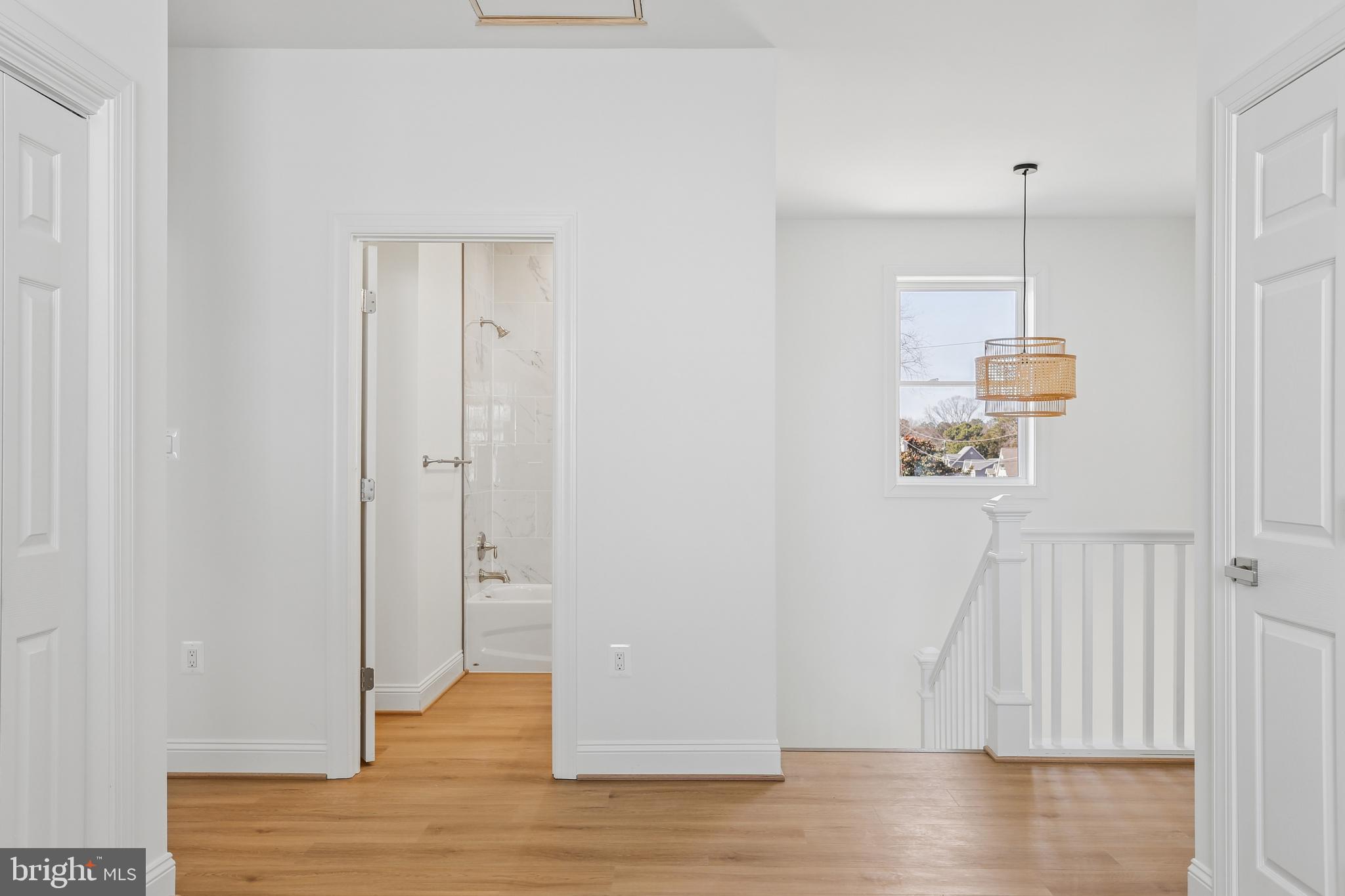 WESTMORELAND SHORES - Residential