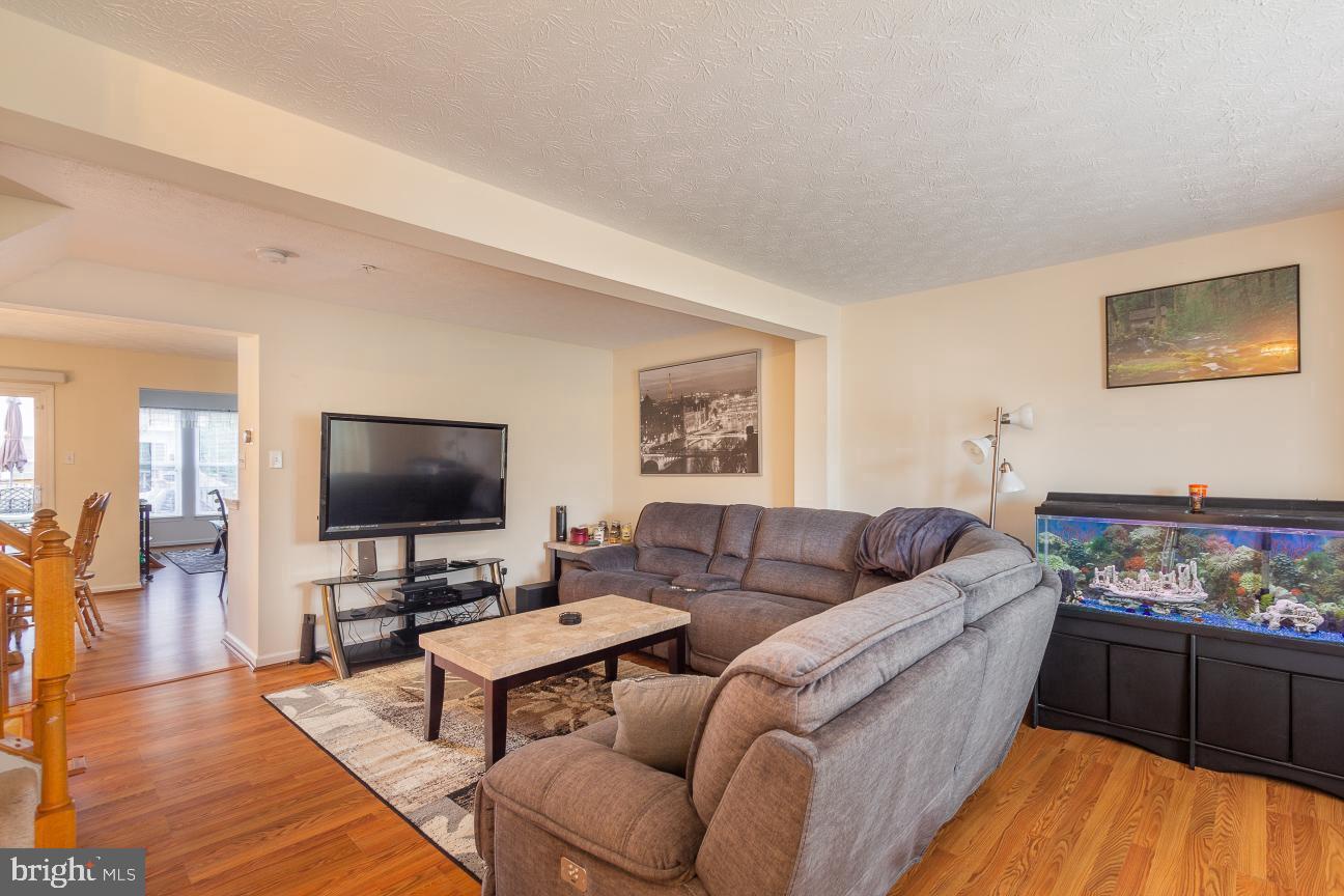 5303 ABBEYWOOD COURT