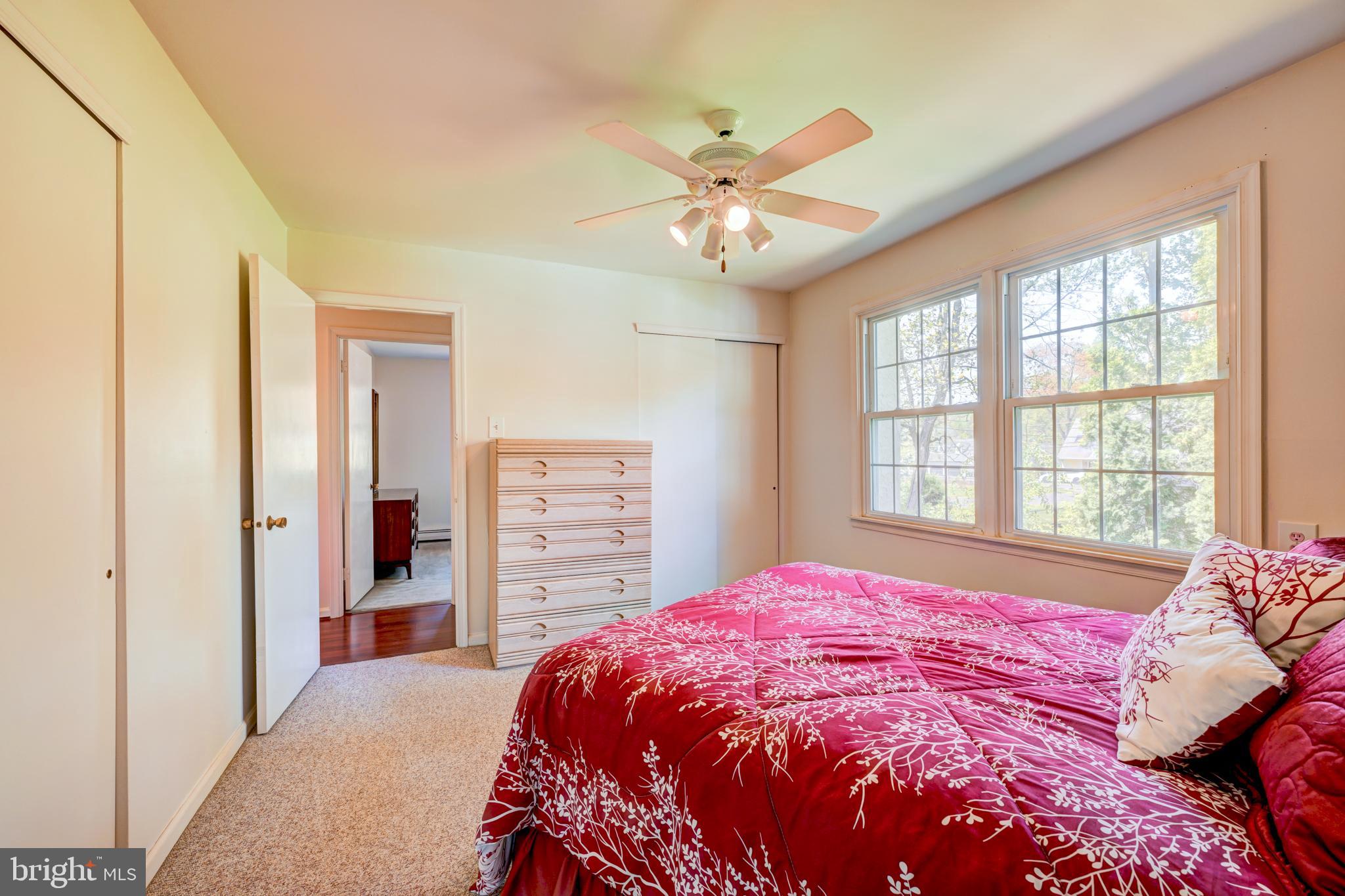 FEASTERVILLE HGTS - Residential