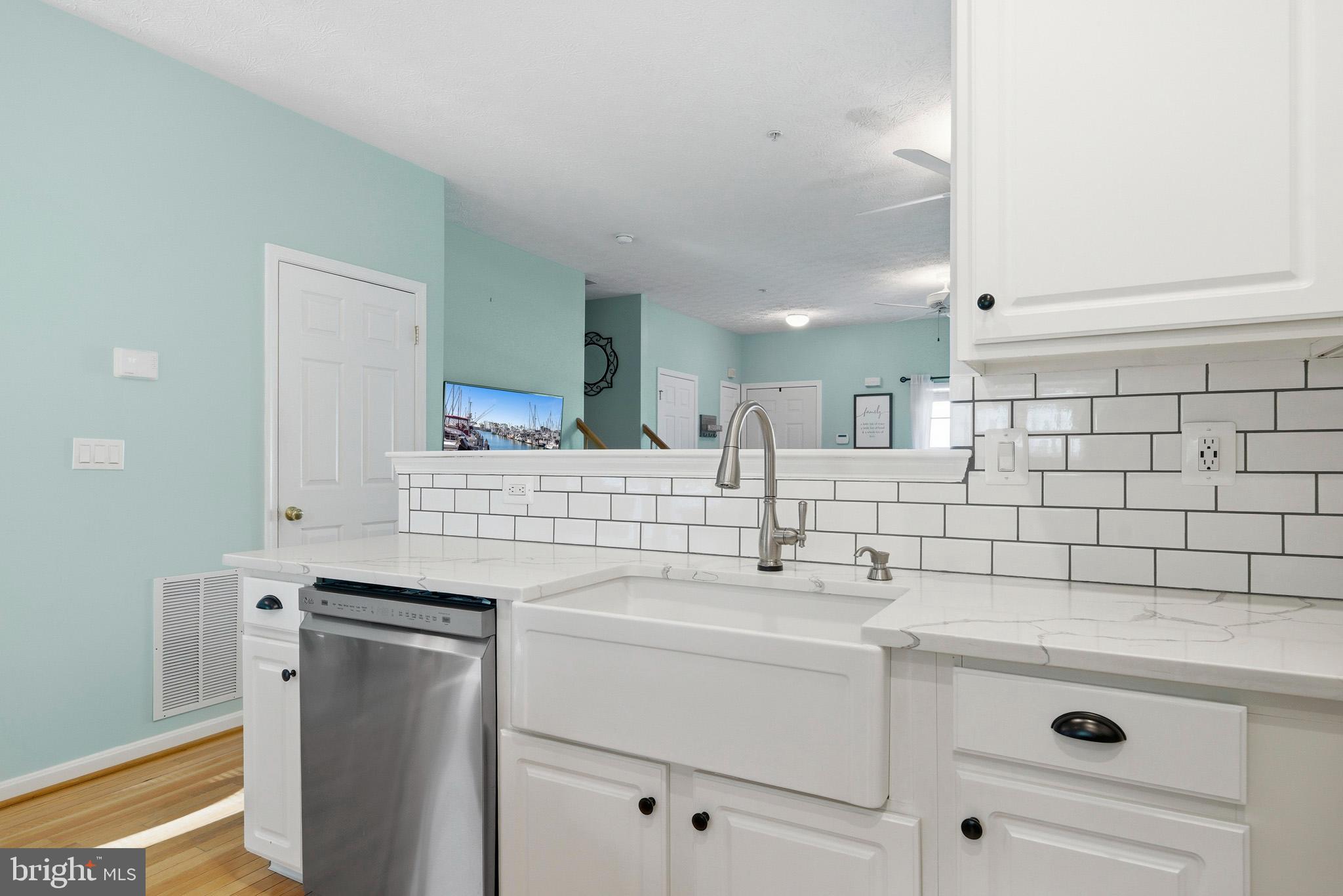 BAYVIEW HILLS - Residential