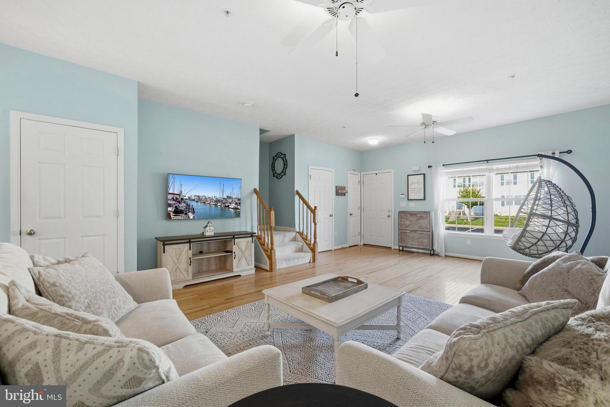 BAYVIEW HILLS - Residential