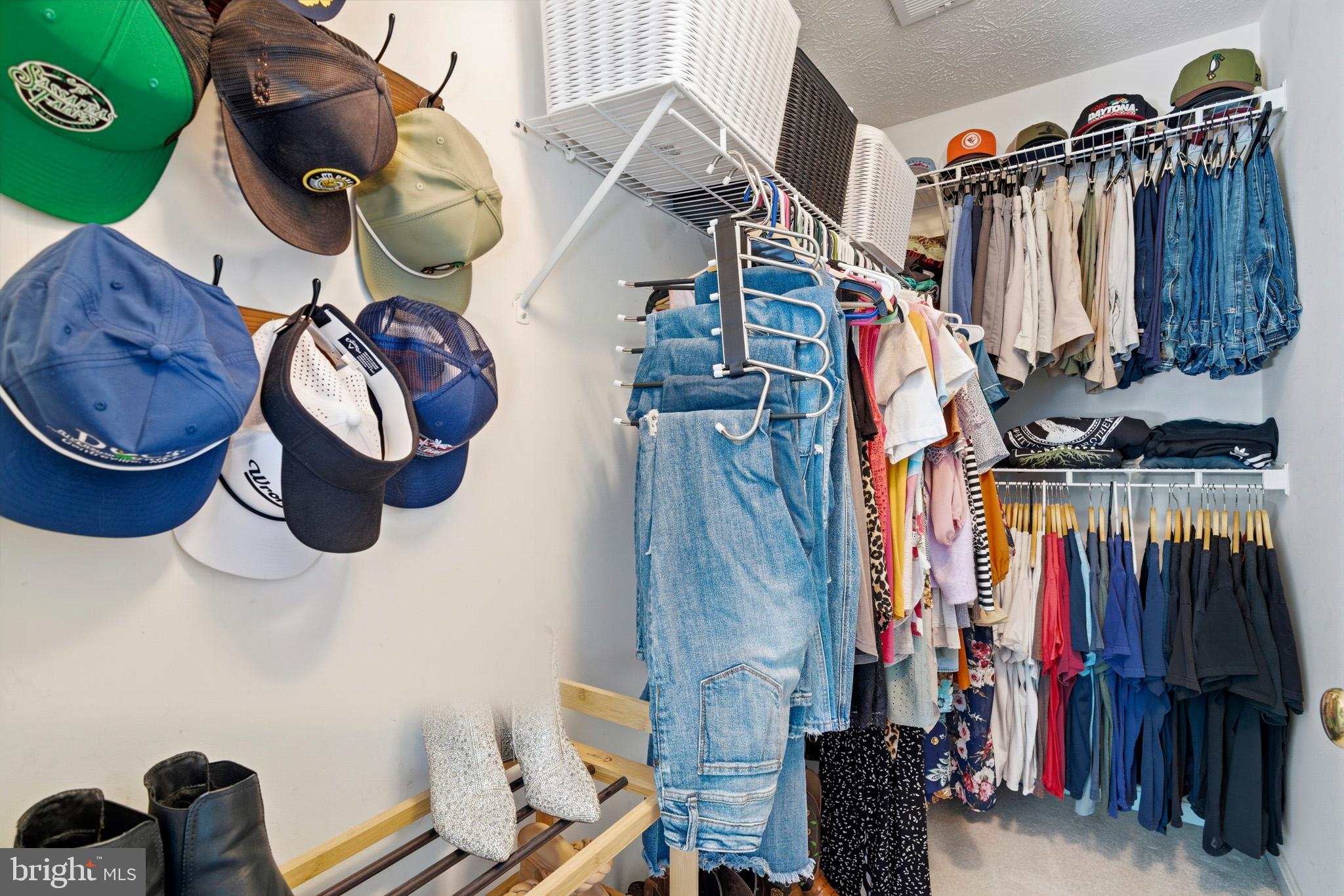 BAYVIEW HILLS - Residential