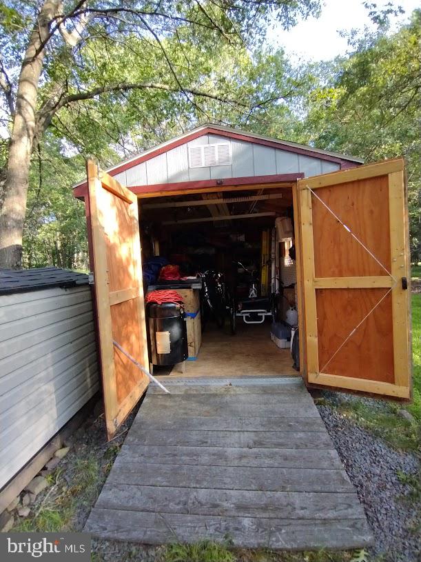 INDIAN MOUNTAIN LAKES - Residential