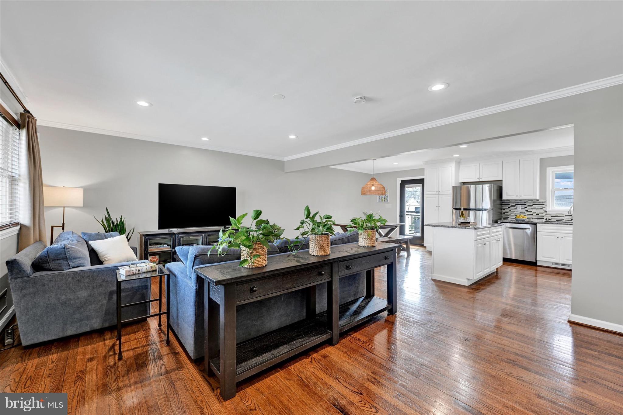 THORNLEIGH - Residential