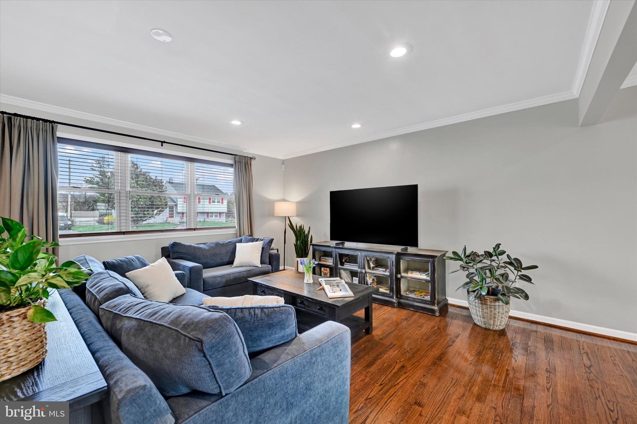 THORNLEIGH - Residential