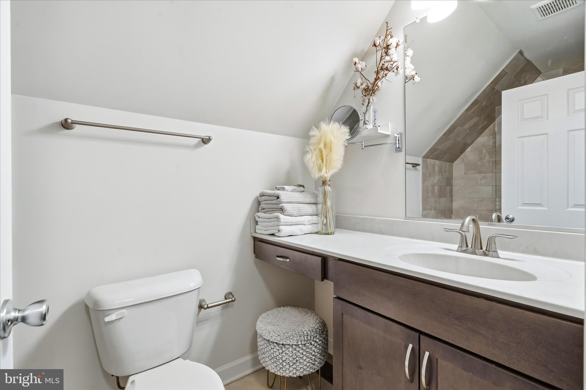 COLDSTREAM - Residential