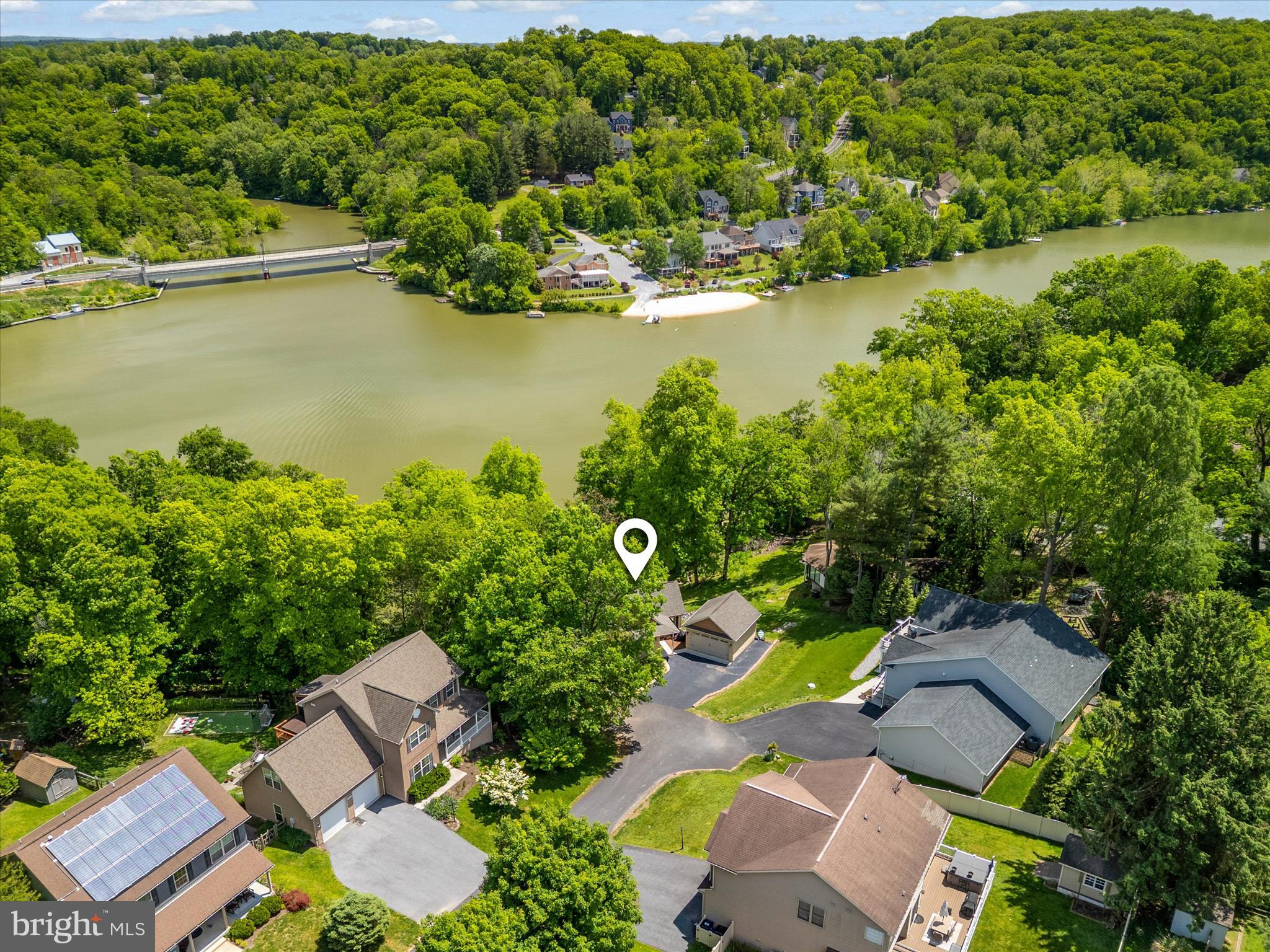 COLDSTREAM - Residential