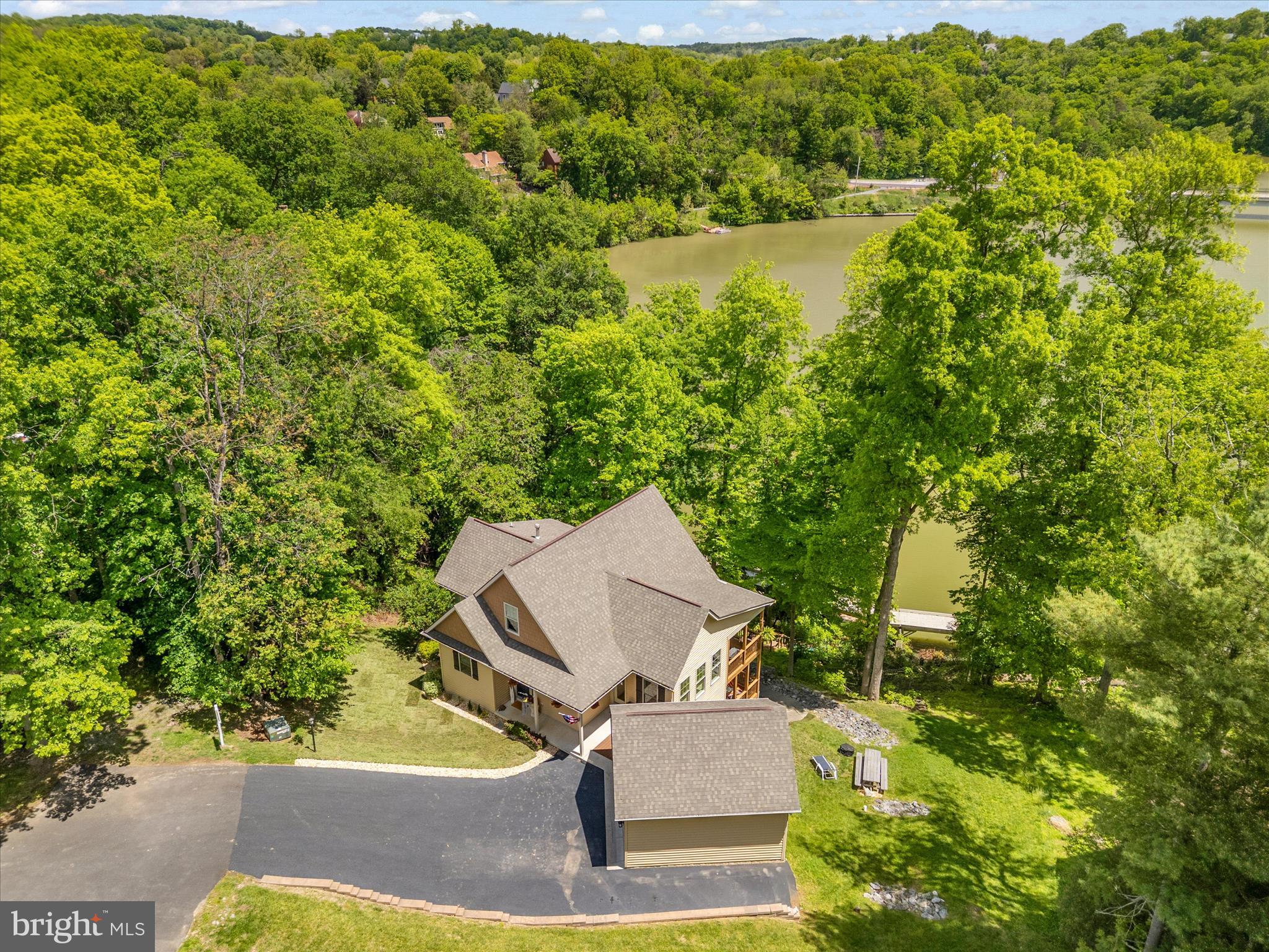 COLDSTREAM - Residential