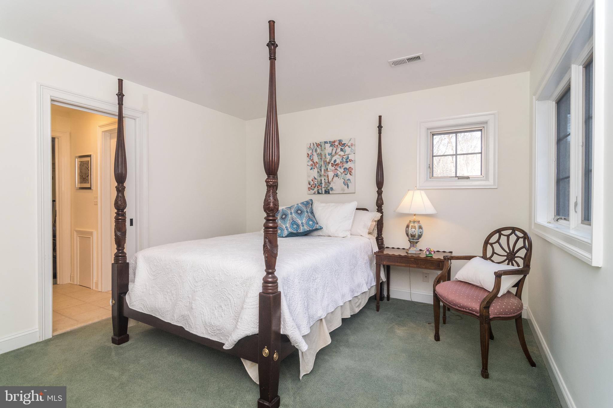 LAFAYETTE HILL - Residential