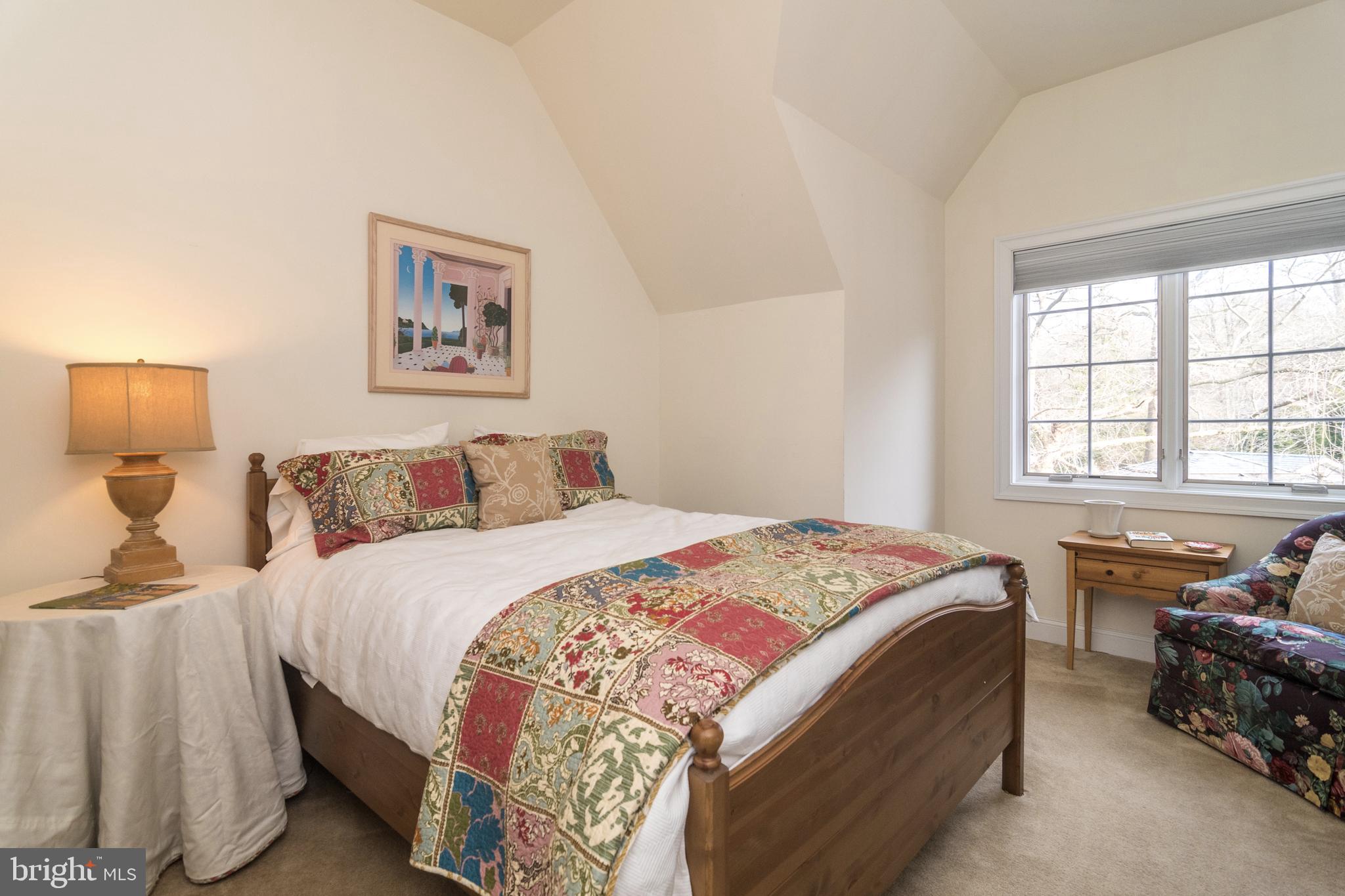 LAFAYETTE HILL - Residential