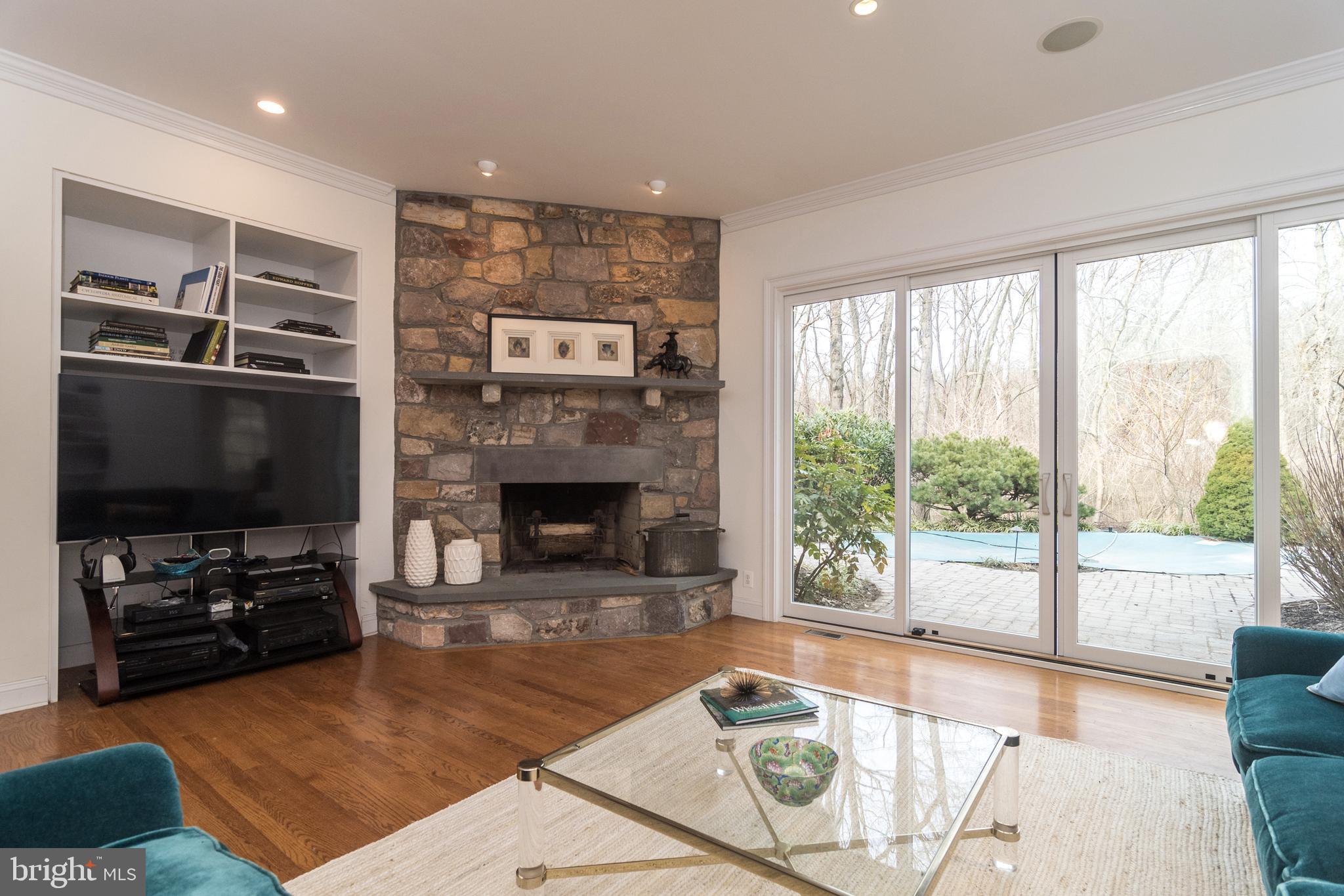 LAFAYETTE HILL - Residential