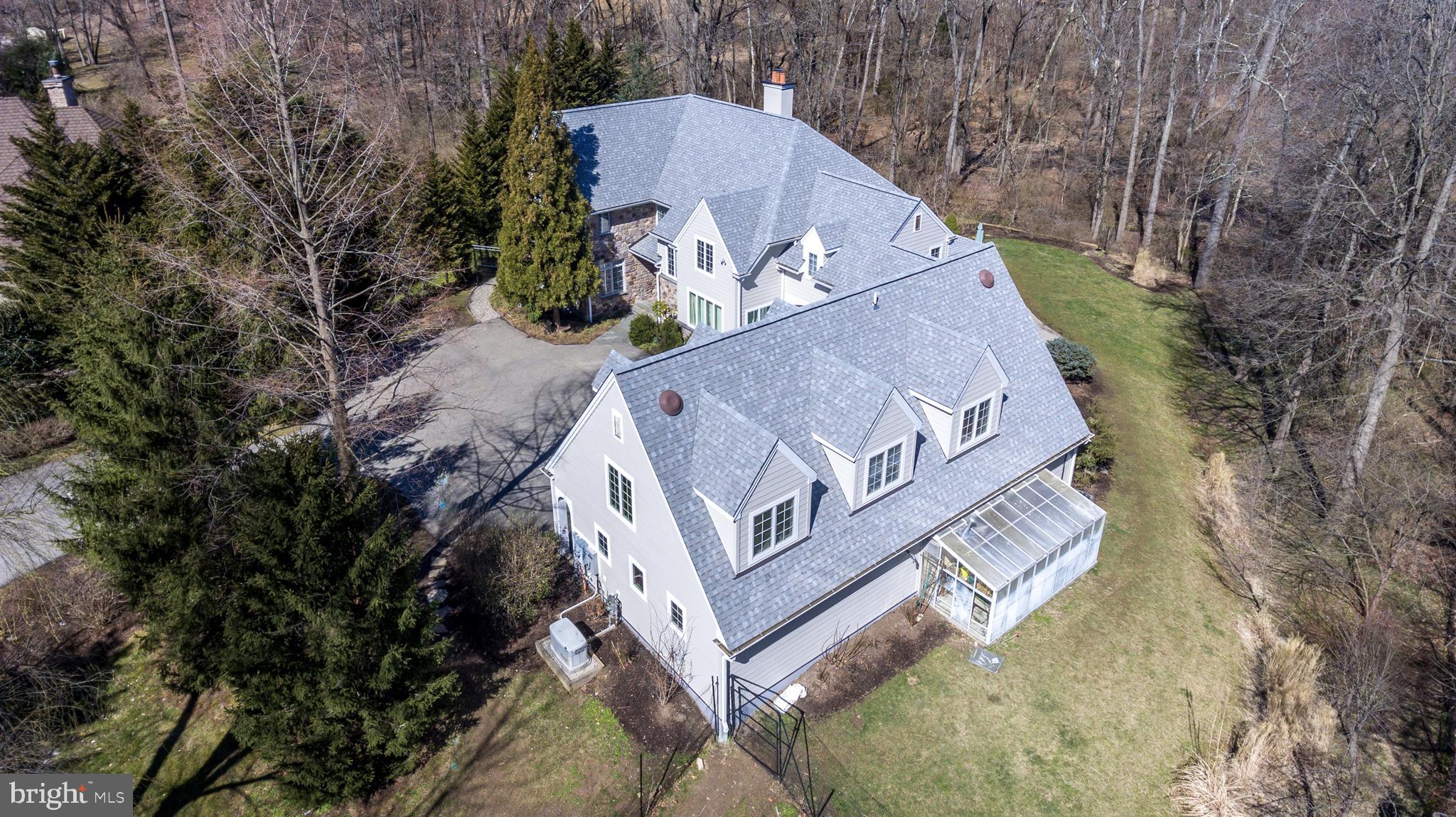 LAFAYETTE HILL - Residential