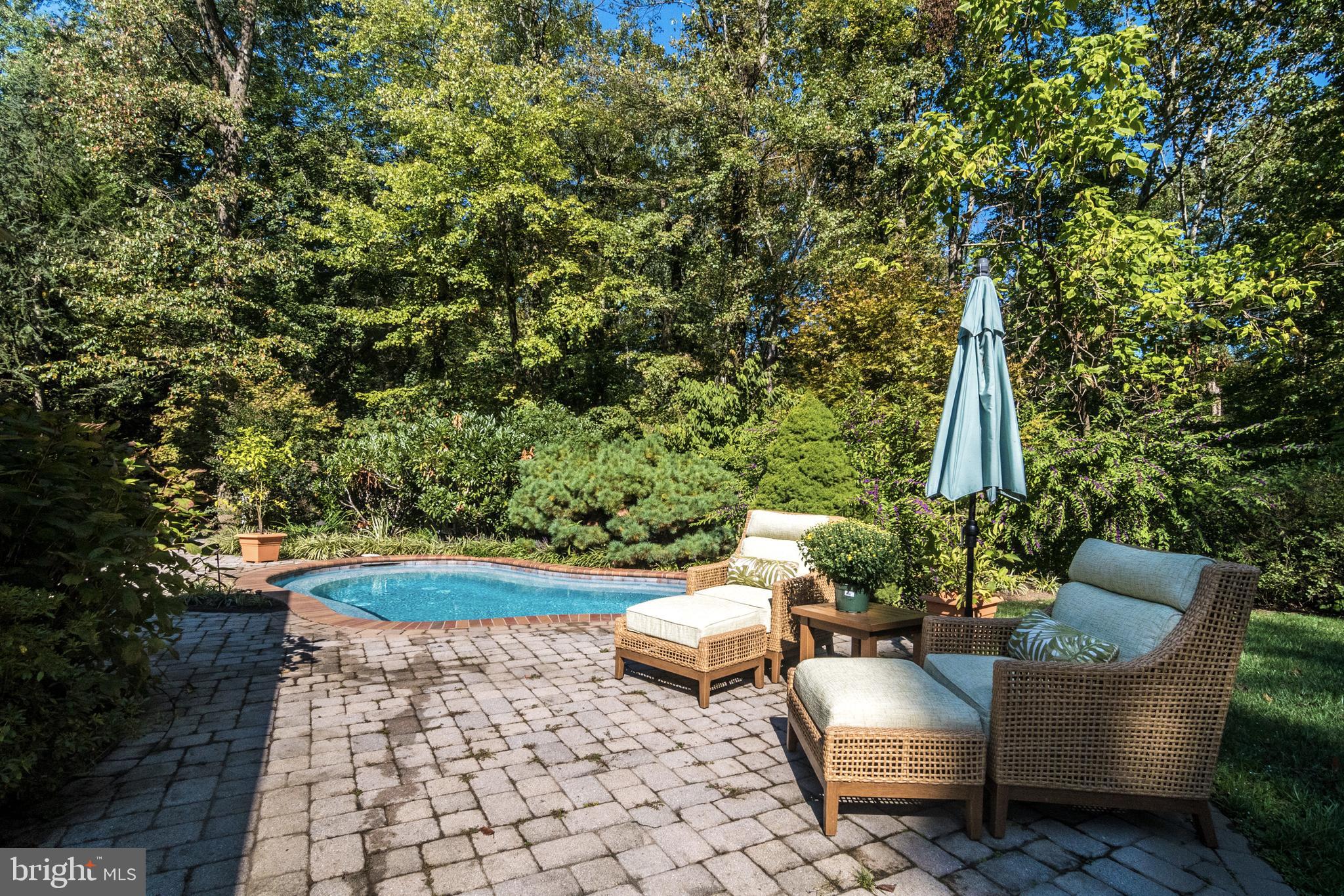 LAFAYETTE HILL - Residential