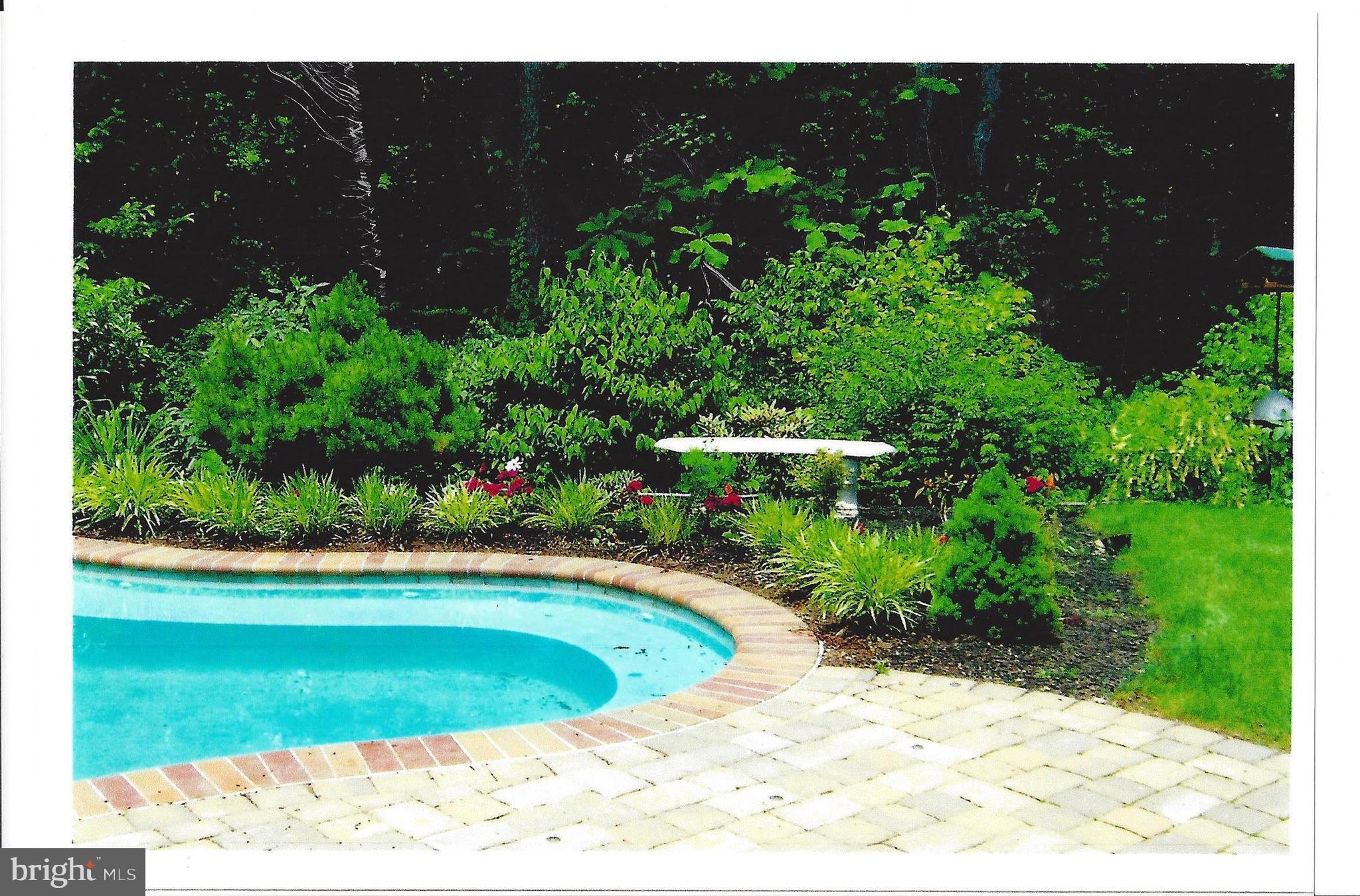 LAFAYETTE HILL - Residential