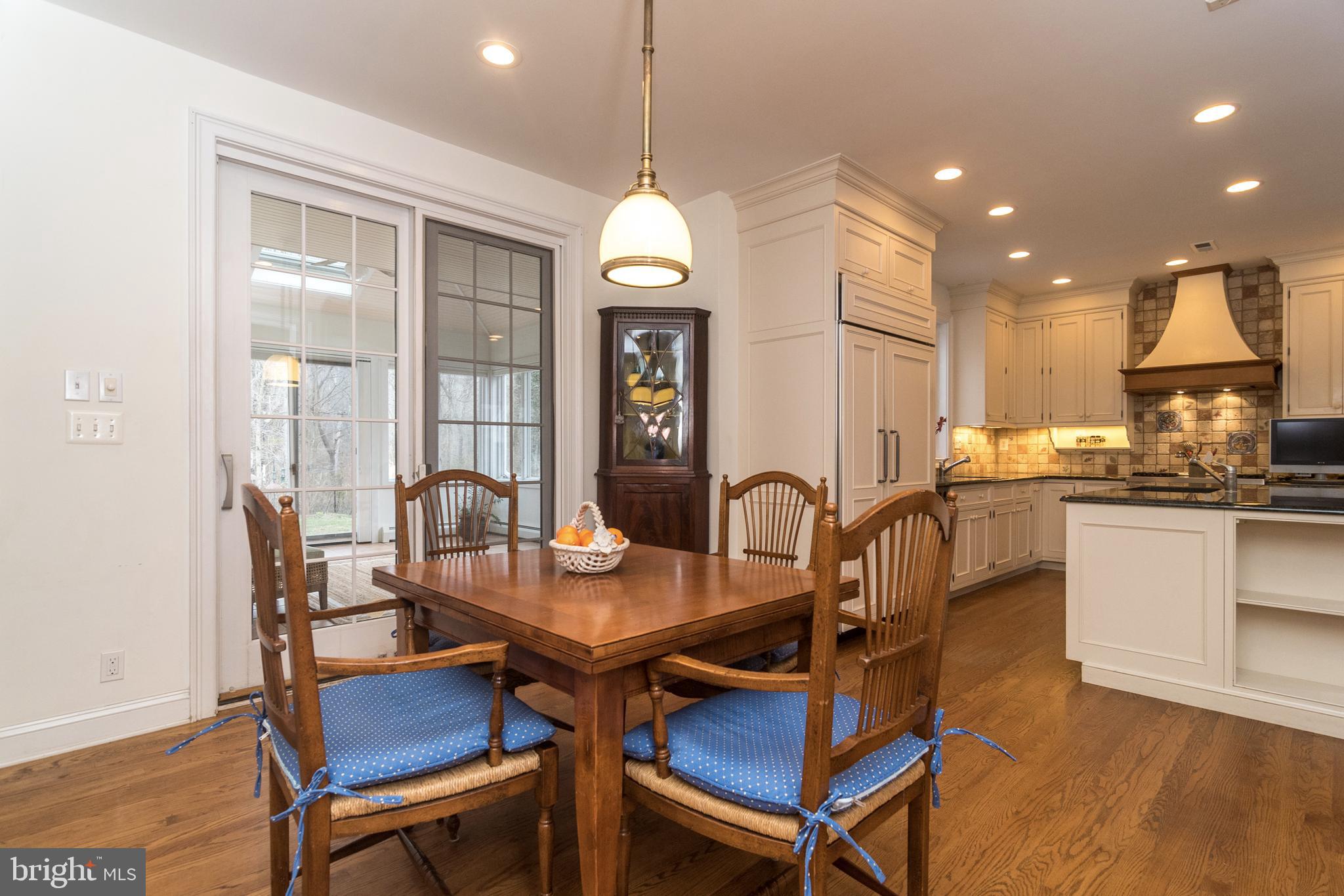 LAFAYETTE HILL - Residential