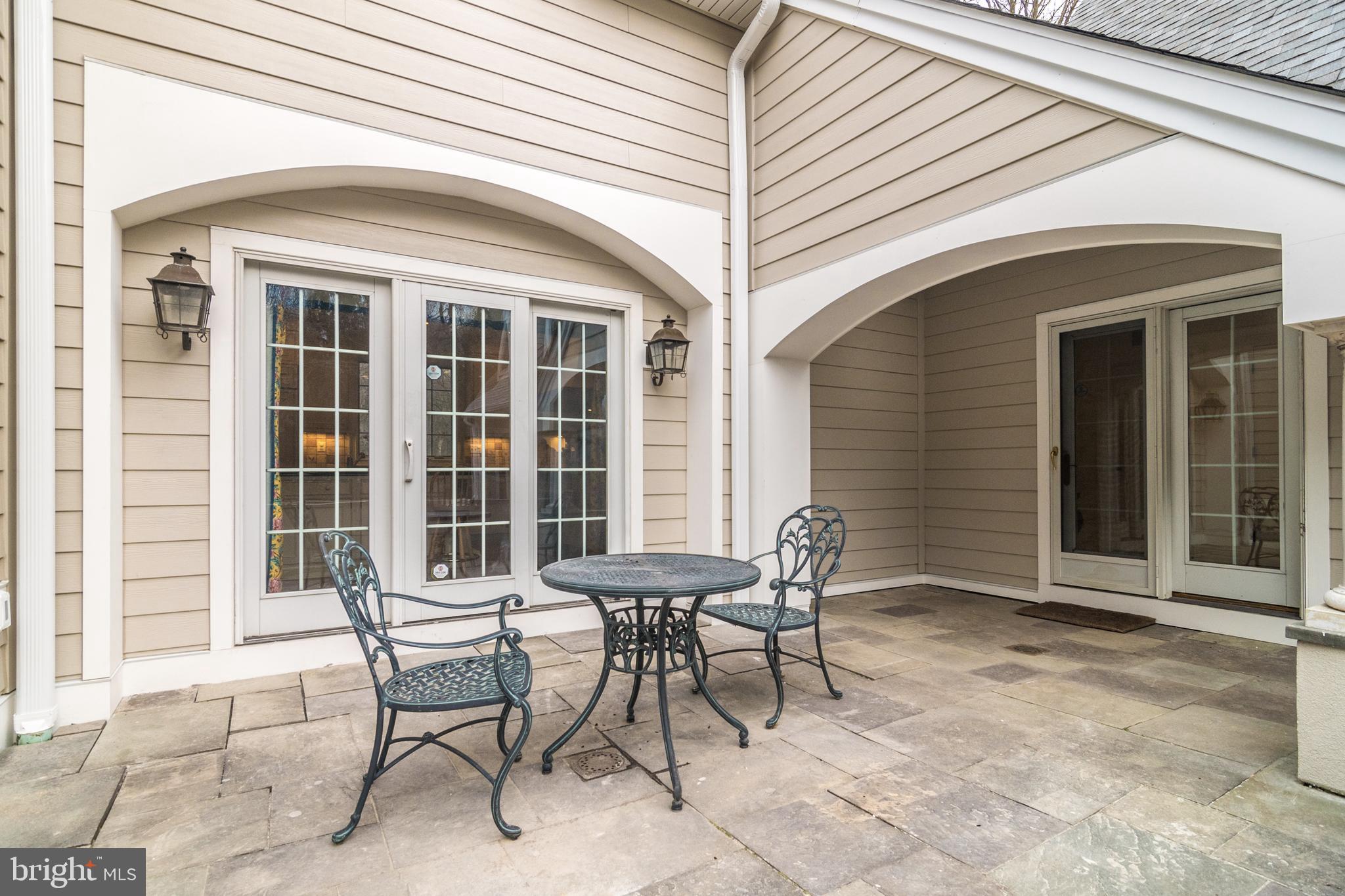 LAFAYETTE HILL - Residential