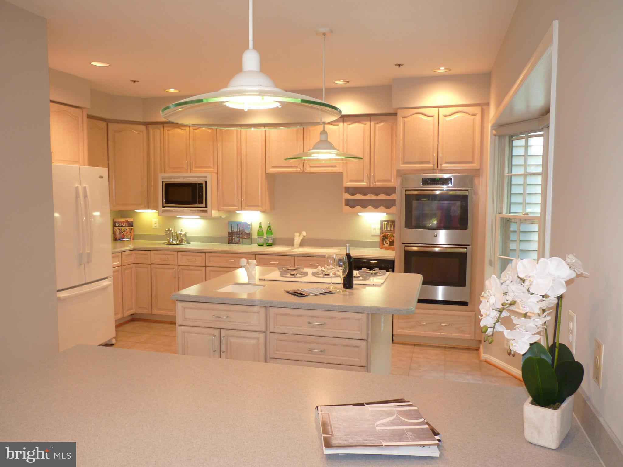 WOODSIDE - Residential Lease