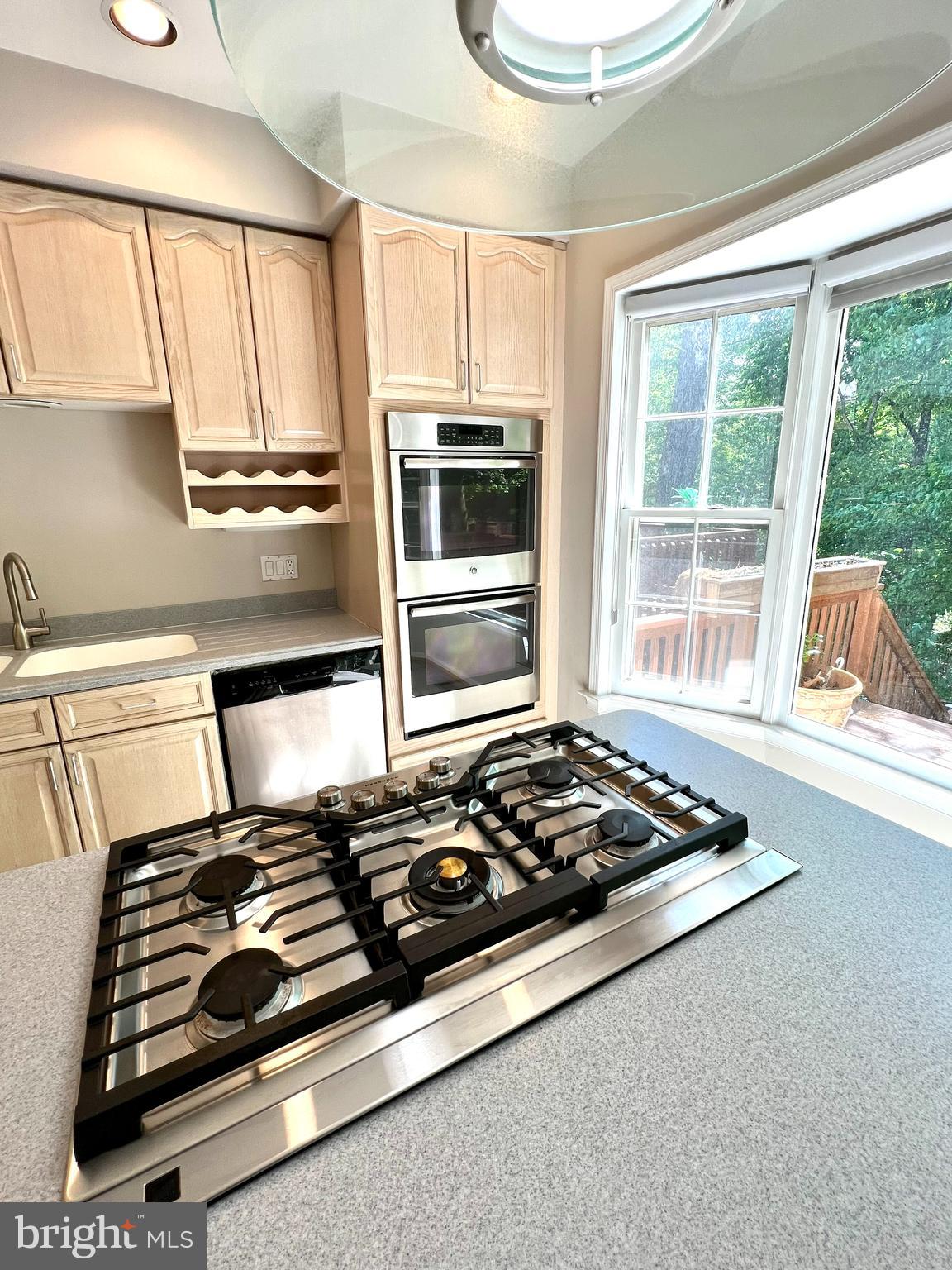 WOODSIDE - Residential Lease