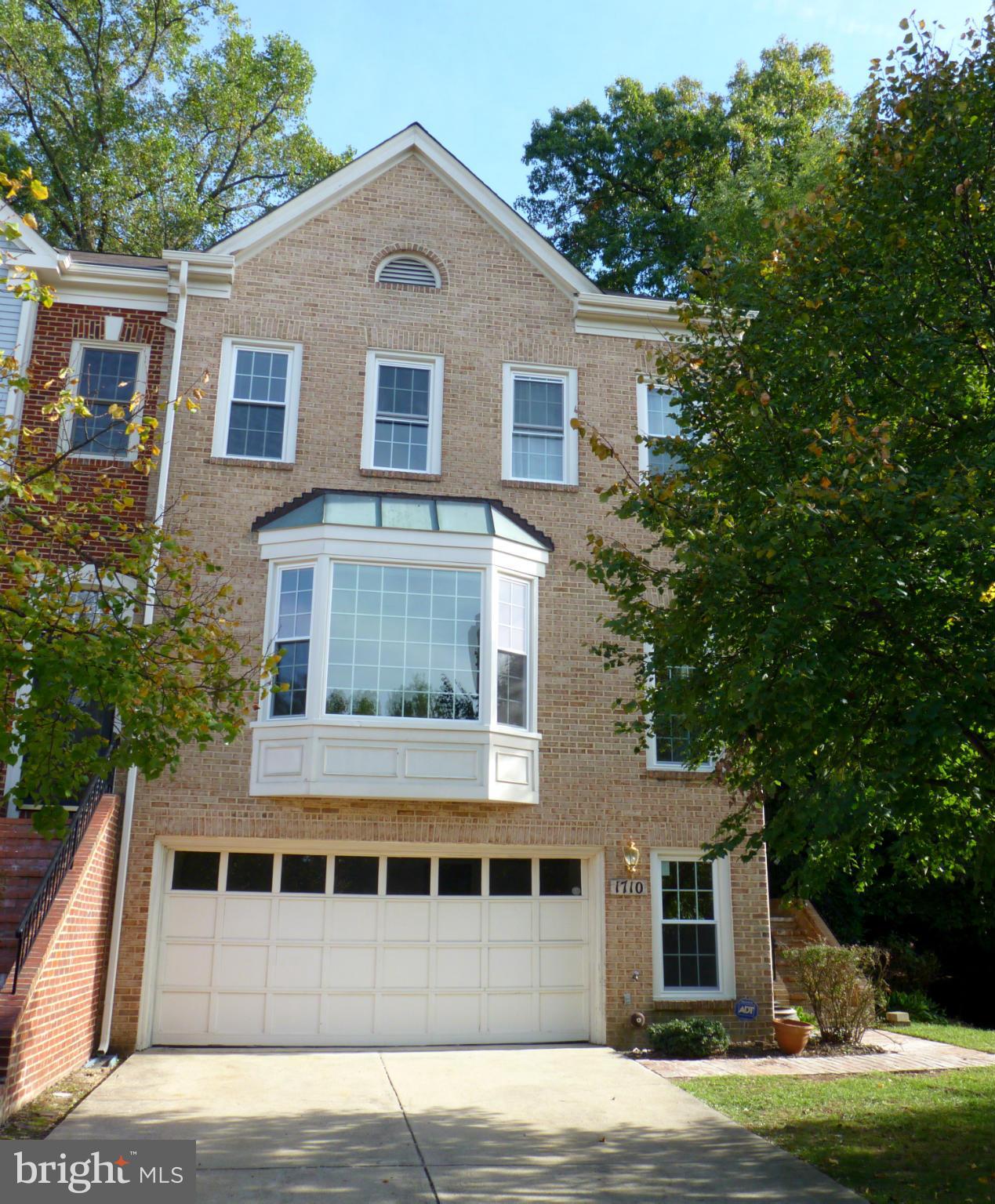 WOODSIDE - Residential Lease