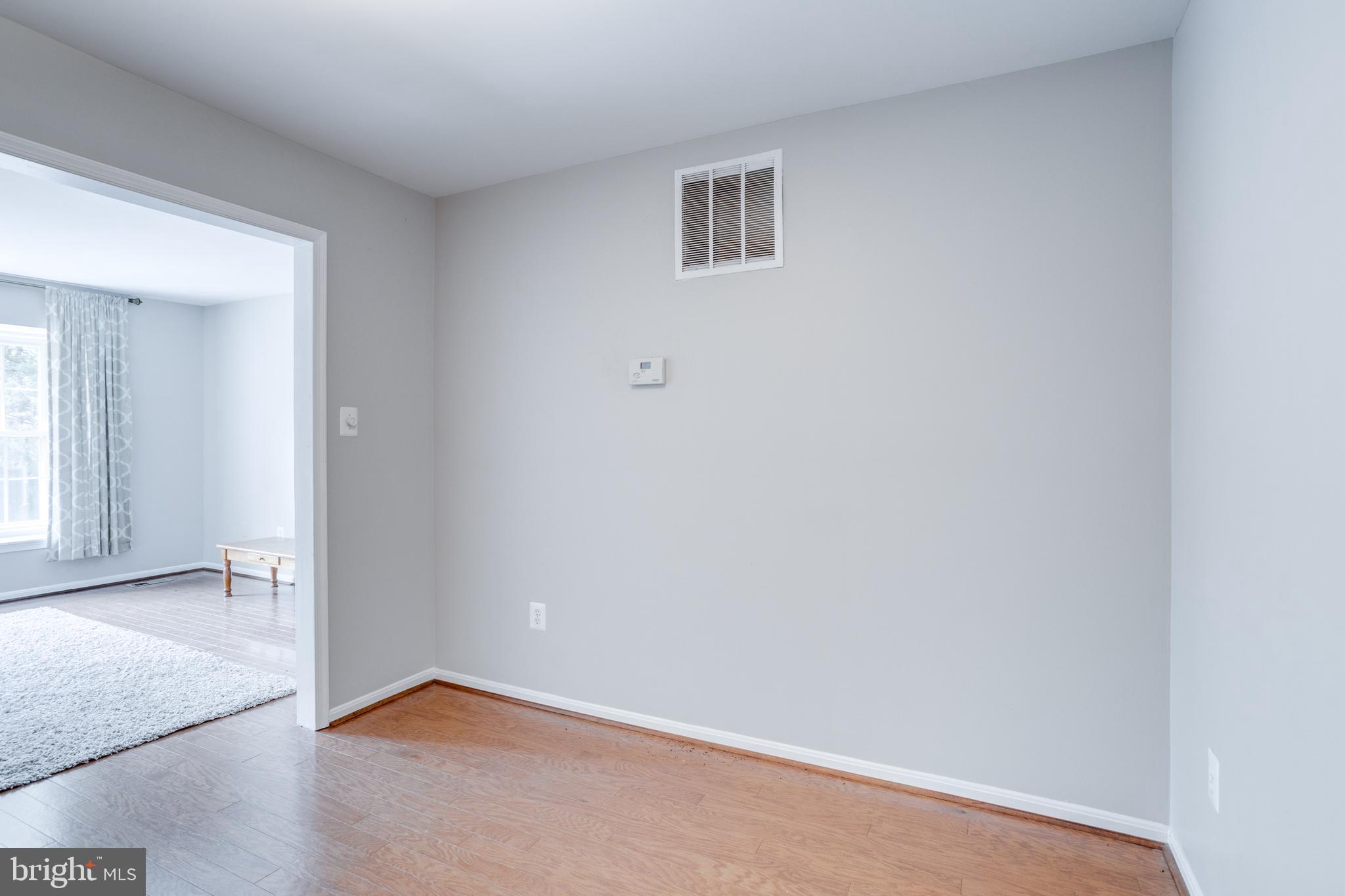 KINGS PARK WEST - Residential Lease