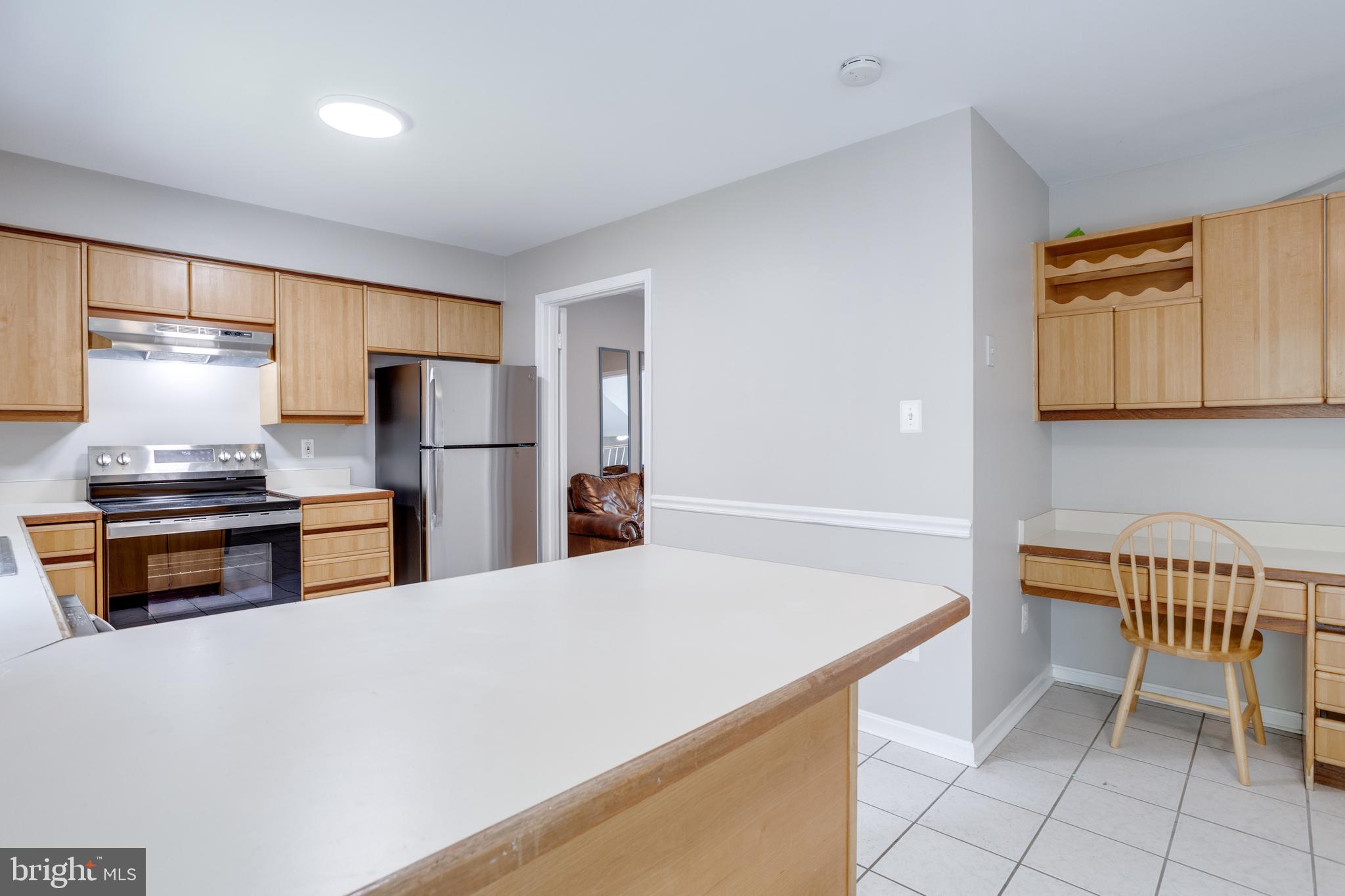 KINGS PARK WEST - Residential Lease