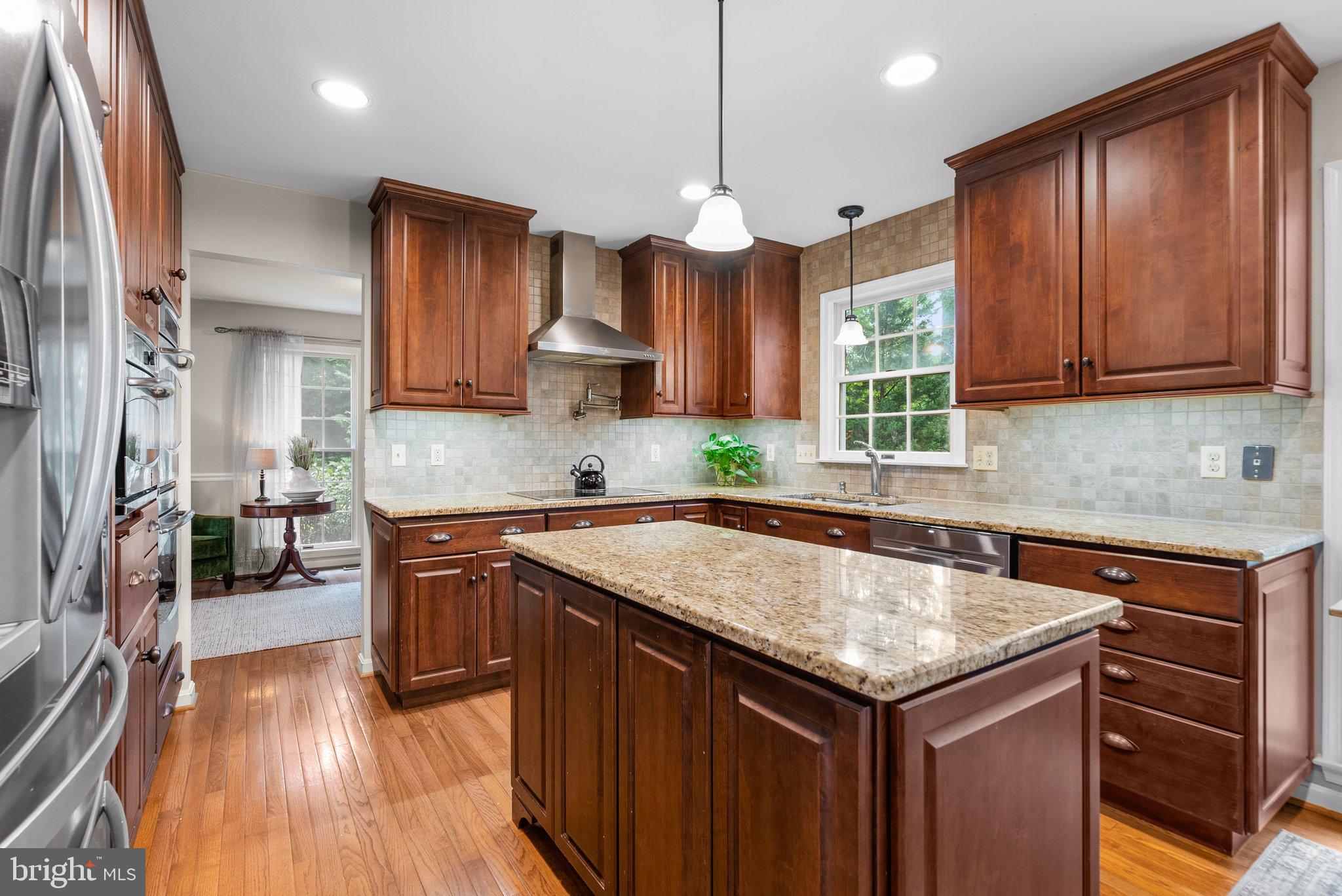 SAYBROOKE - Residential