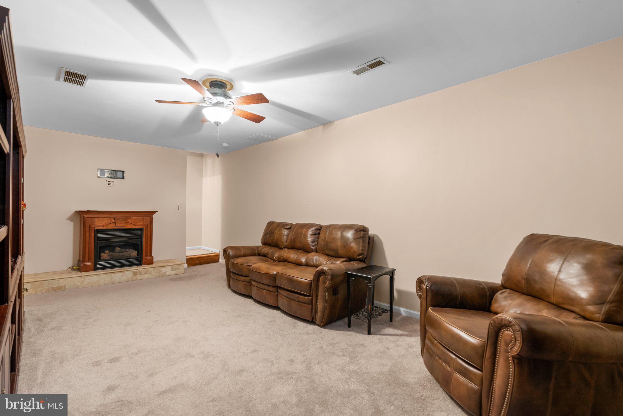 SAYBROOKE - Residential