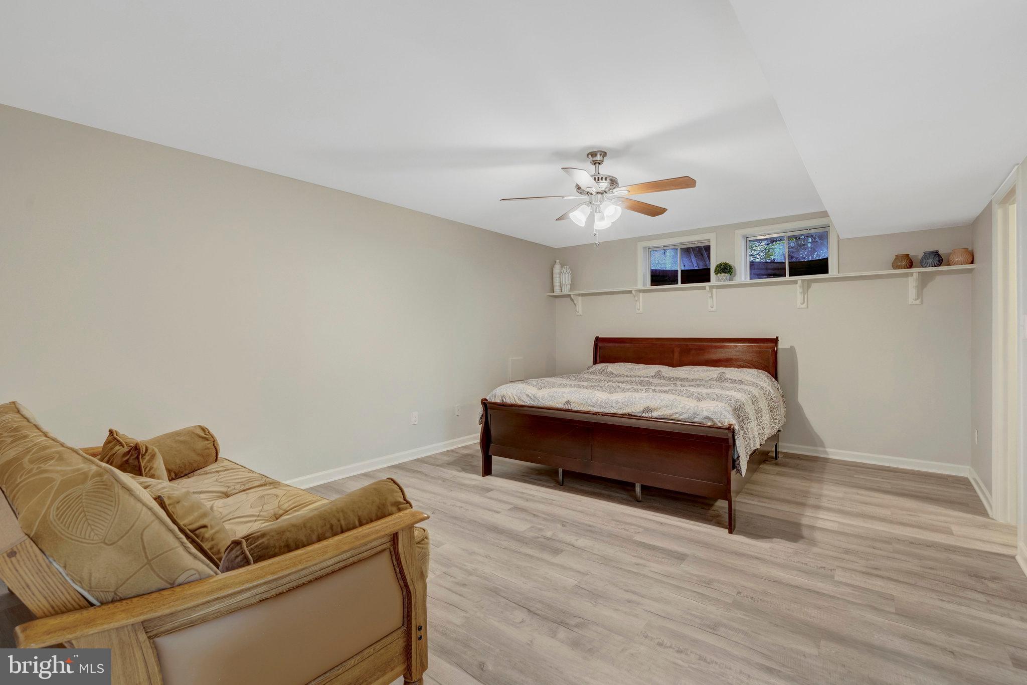 WALNEY ROAD - Residential