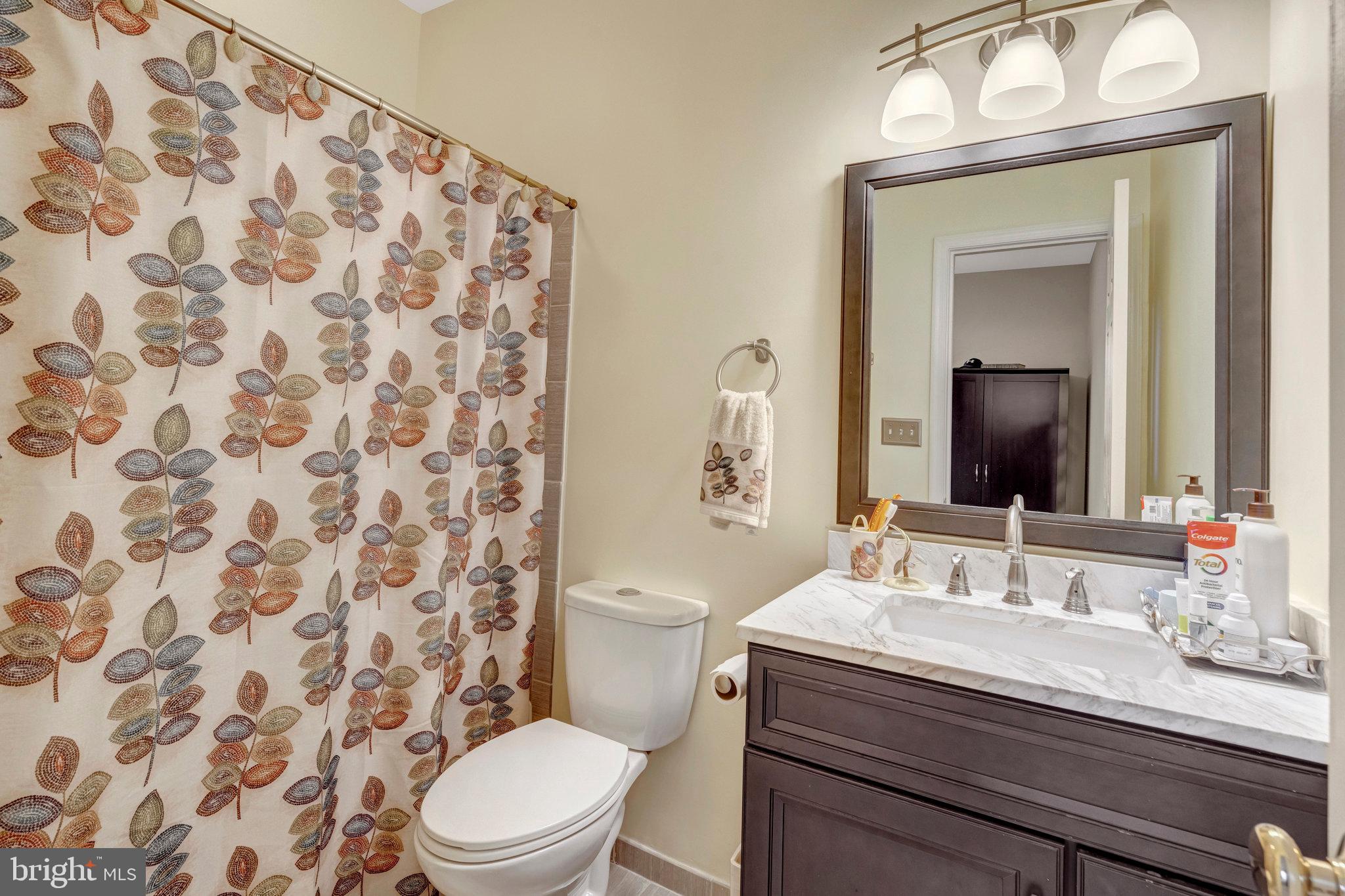 WALNEY ROAD - Residential