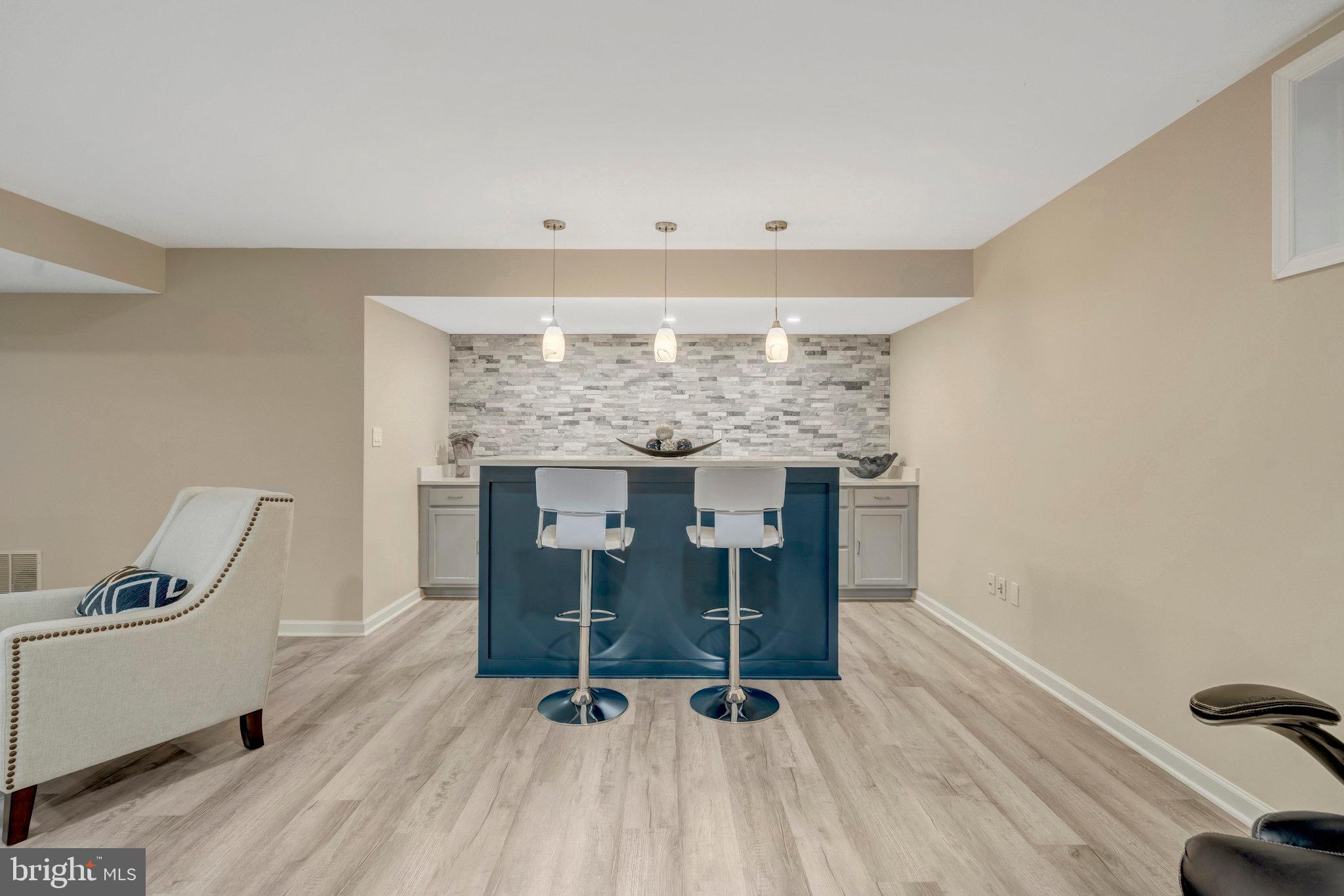 WALNEY ROAD - Residential