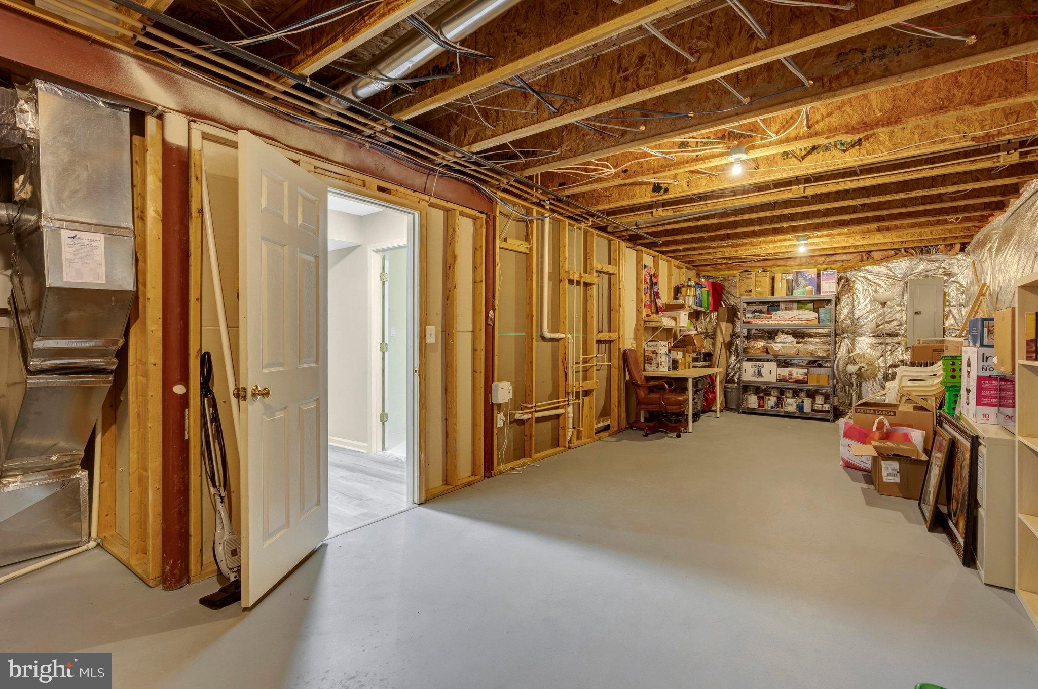 WALNEY ROAD - Residential