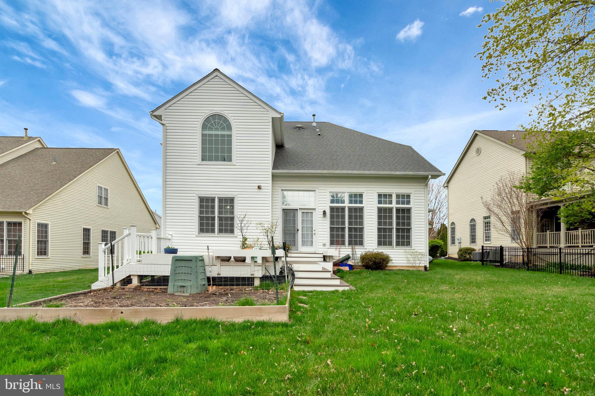 WALNEY ROAD - Residential