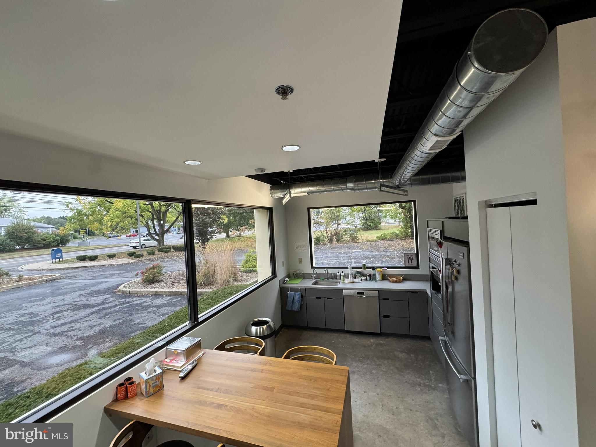 1315 W COLLEGE AVENUE 101