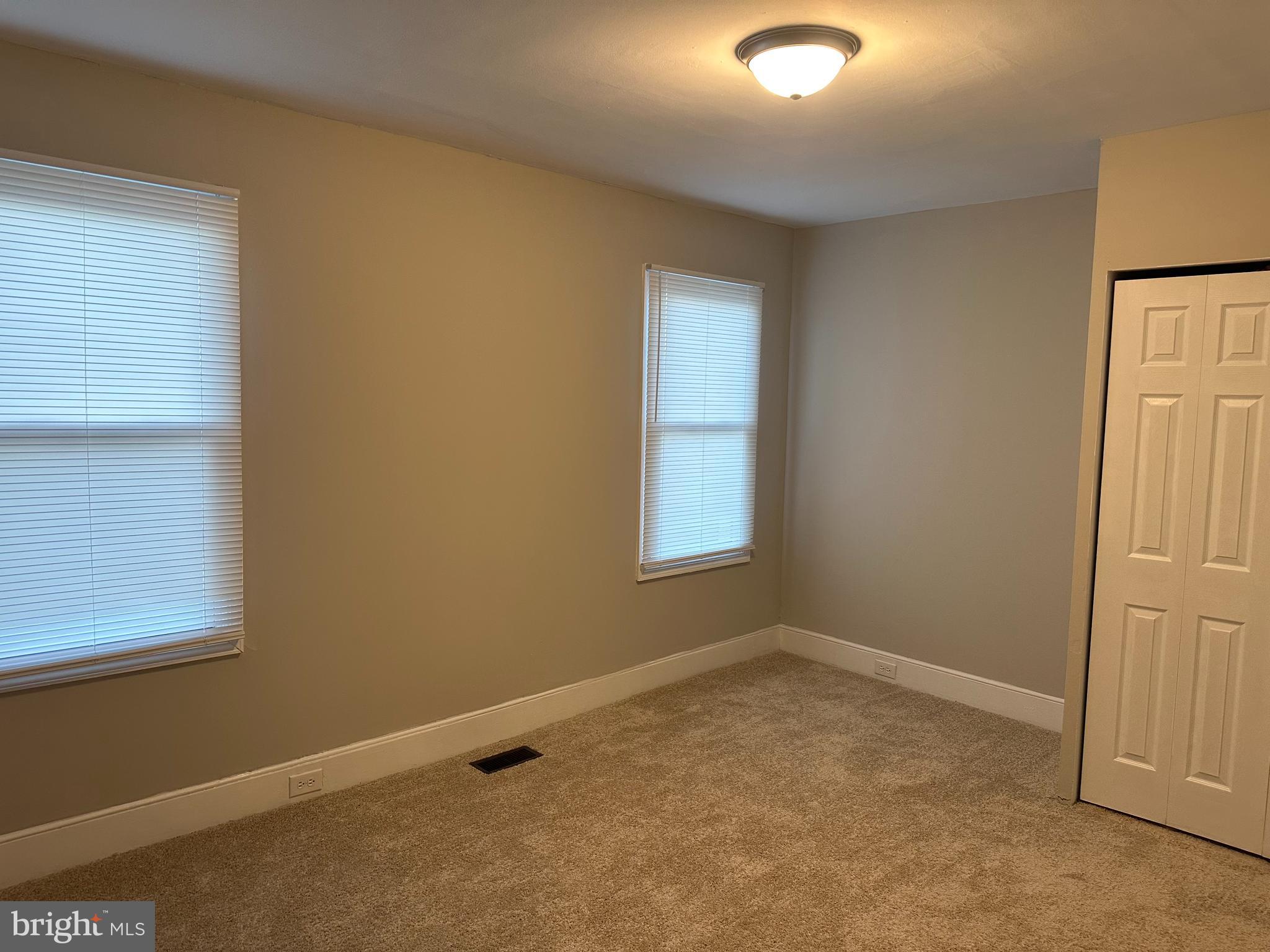 HOLMESBURG - Residential